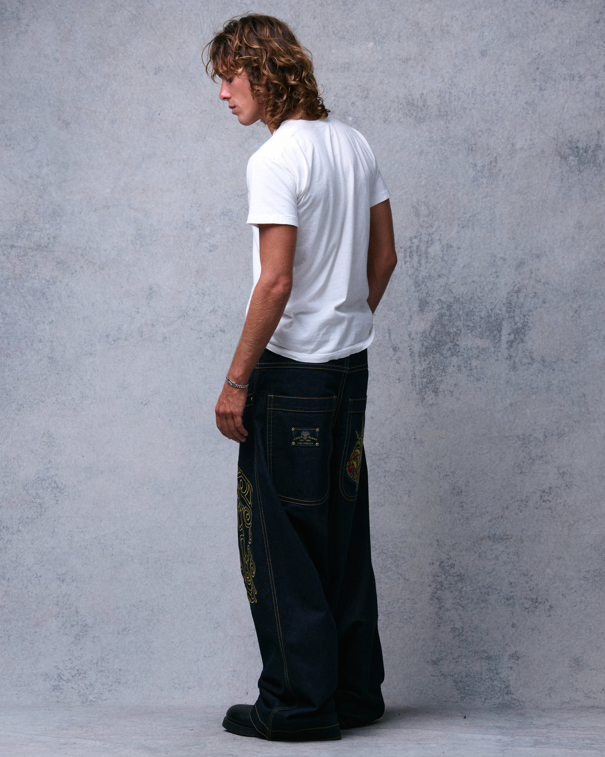 1101 Royal Twin. 26". Dark Indigo.