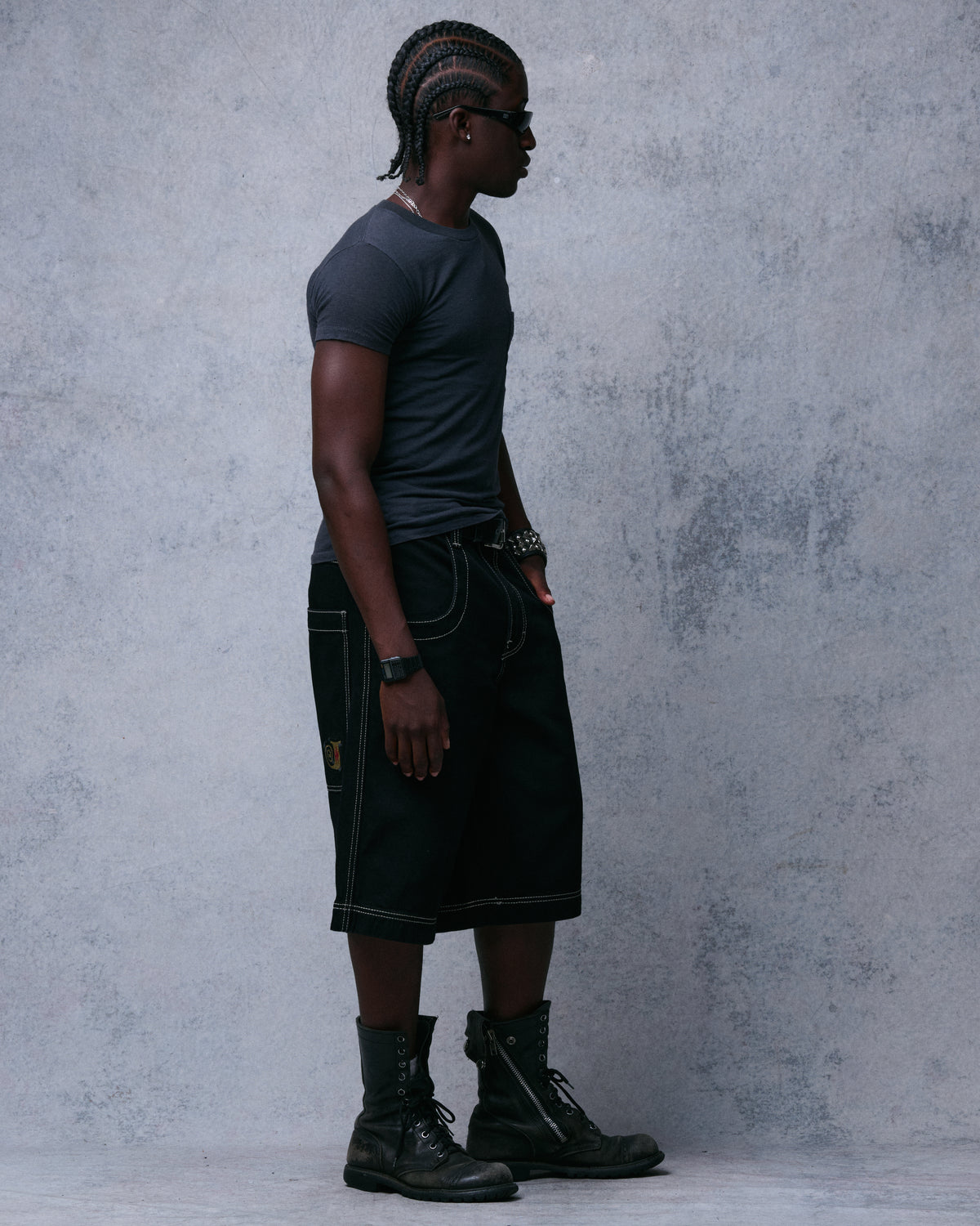 101 Twin Cannon Shorts. 14". Black/Gold J.
