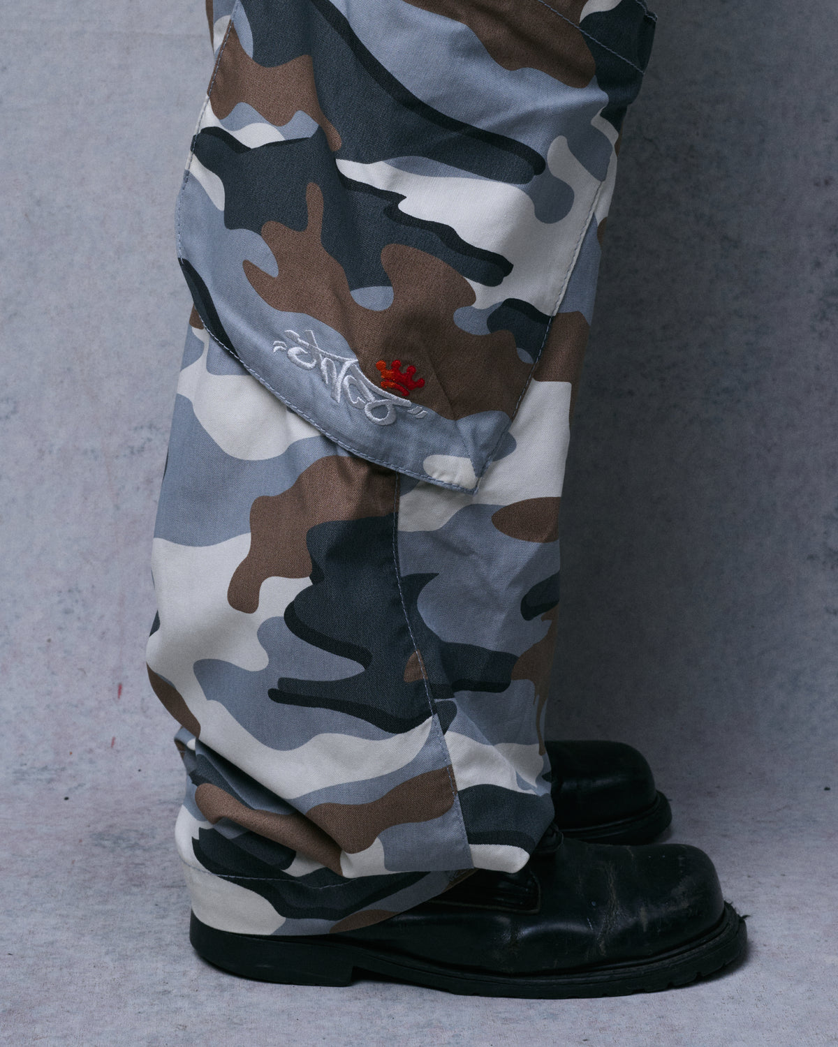 Hummer Cargo Pants. 20”. Polar Camo.