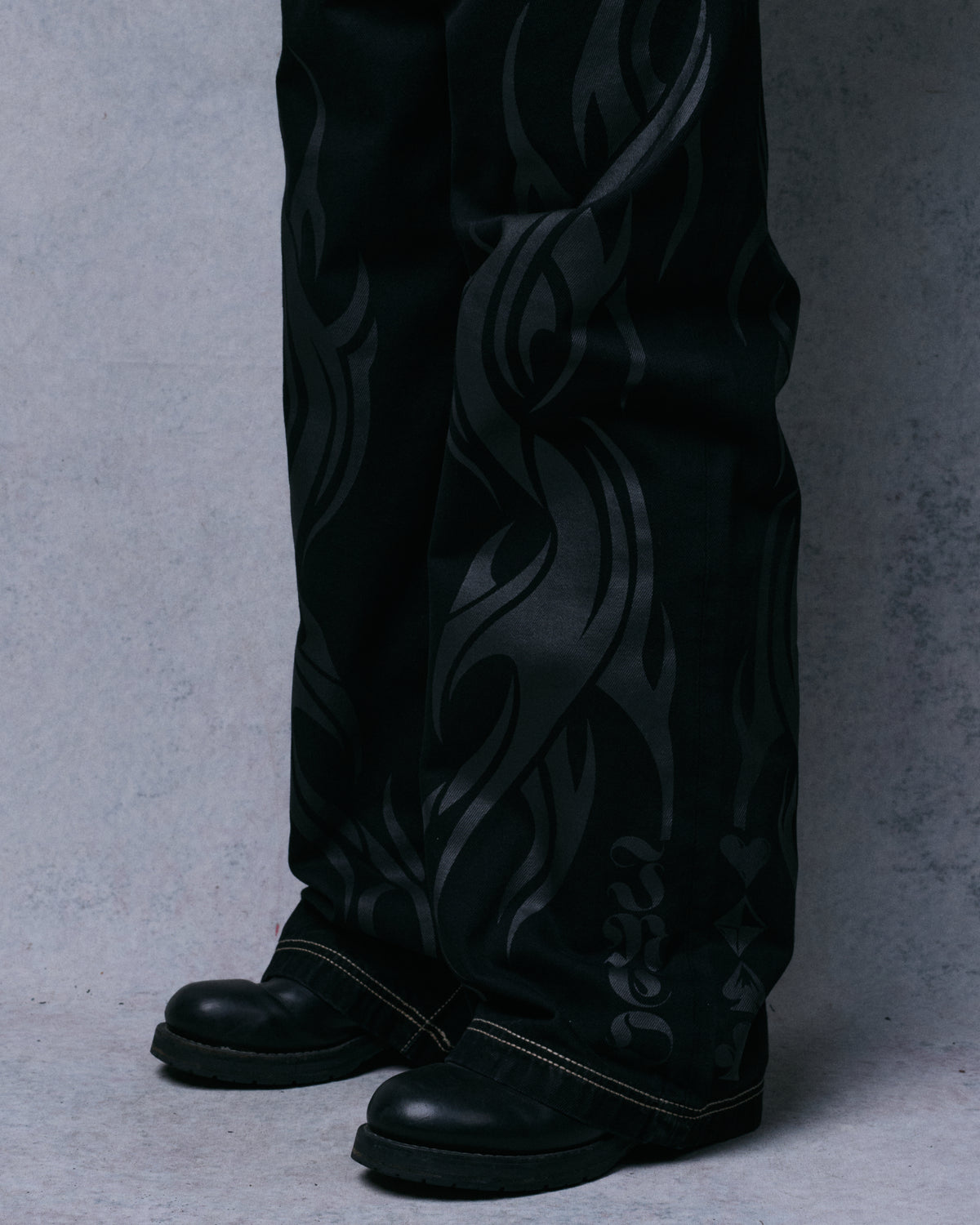 Flame Karatz. 23". Jet Black.