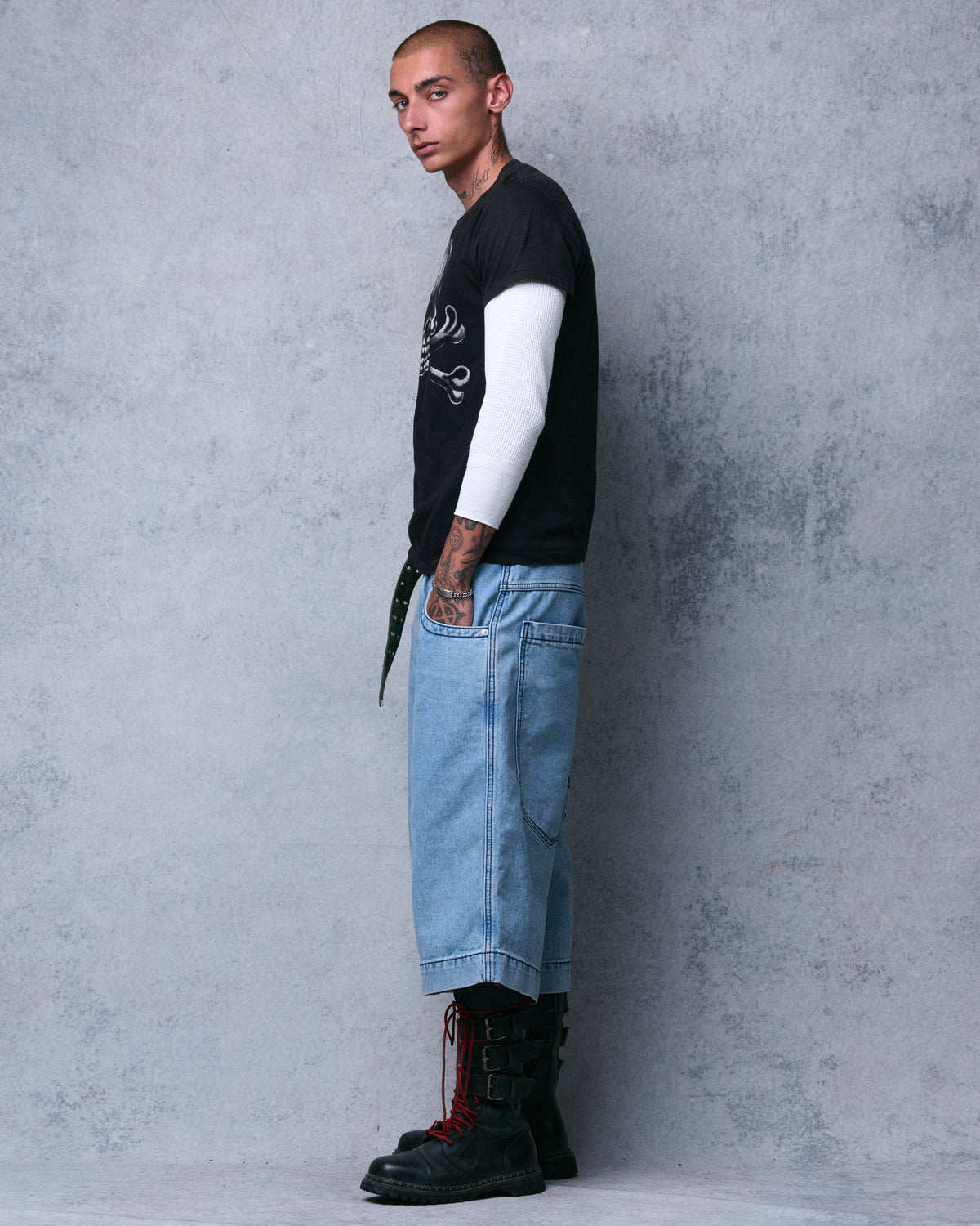 Wide Load Shorts. 17" Inseam. Antique.