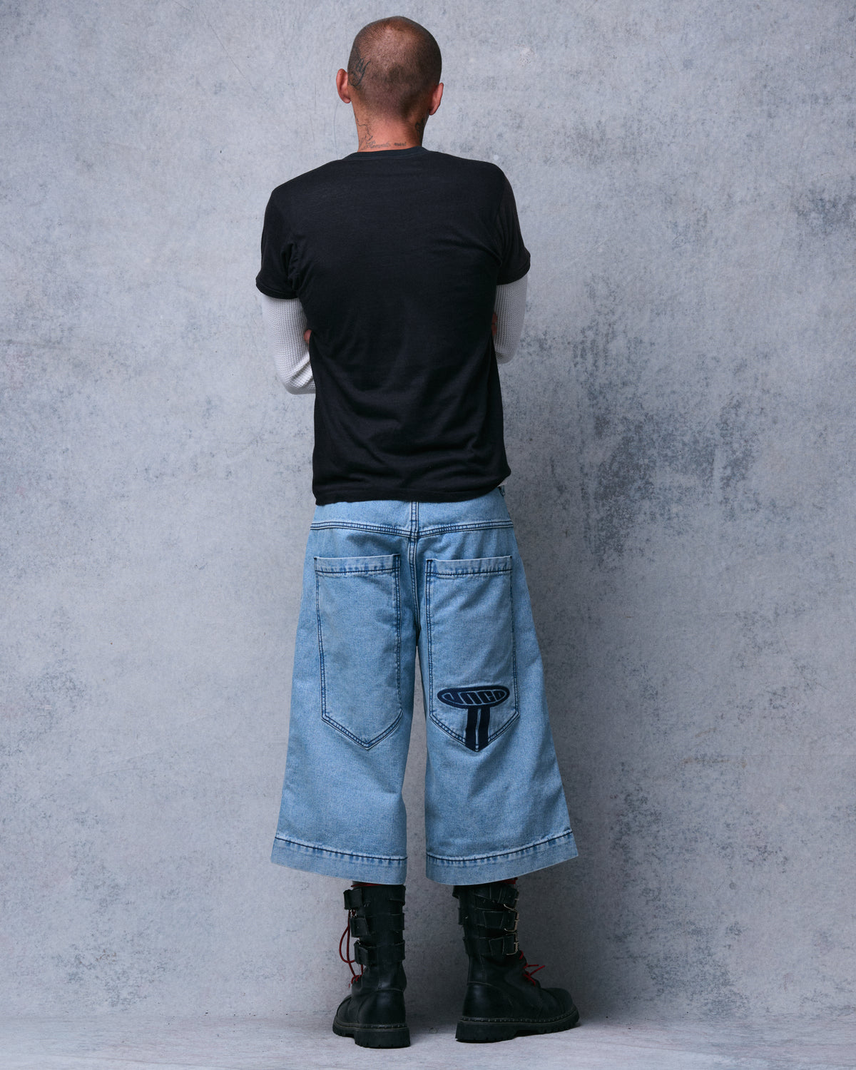 Wide Load Shorts. 17" Inseam. Antique.