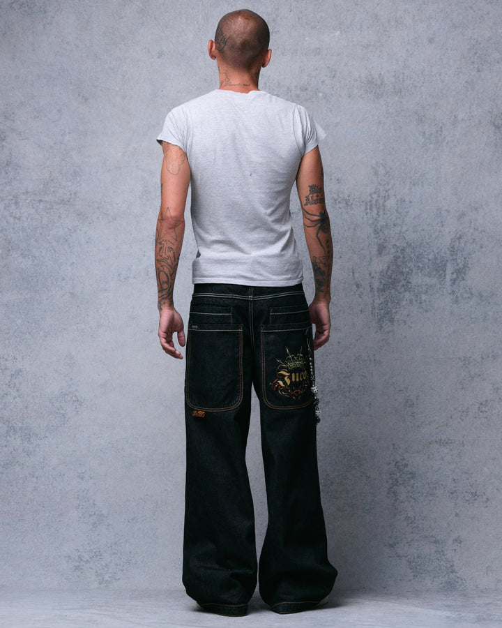 Royal. 23". Laser Black.