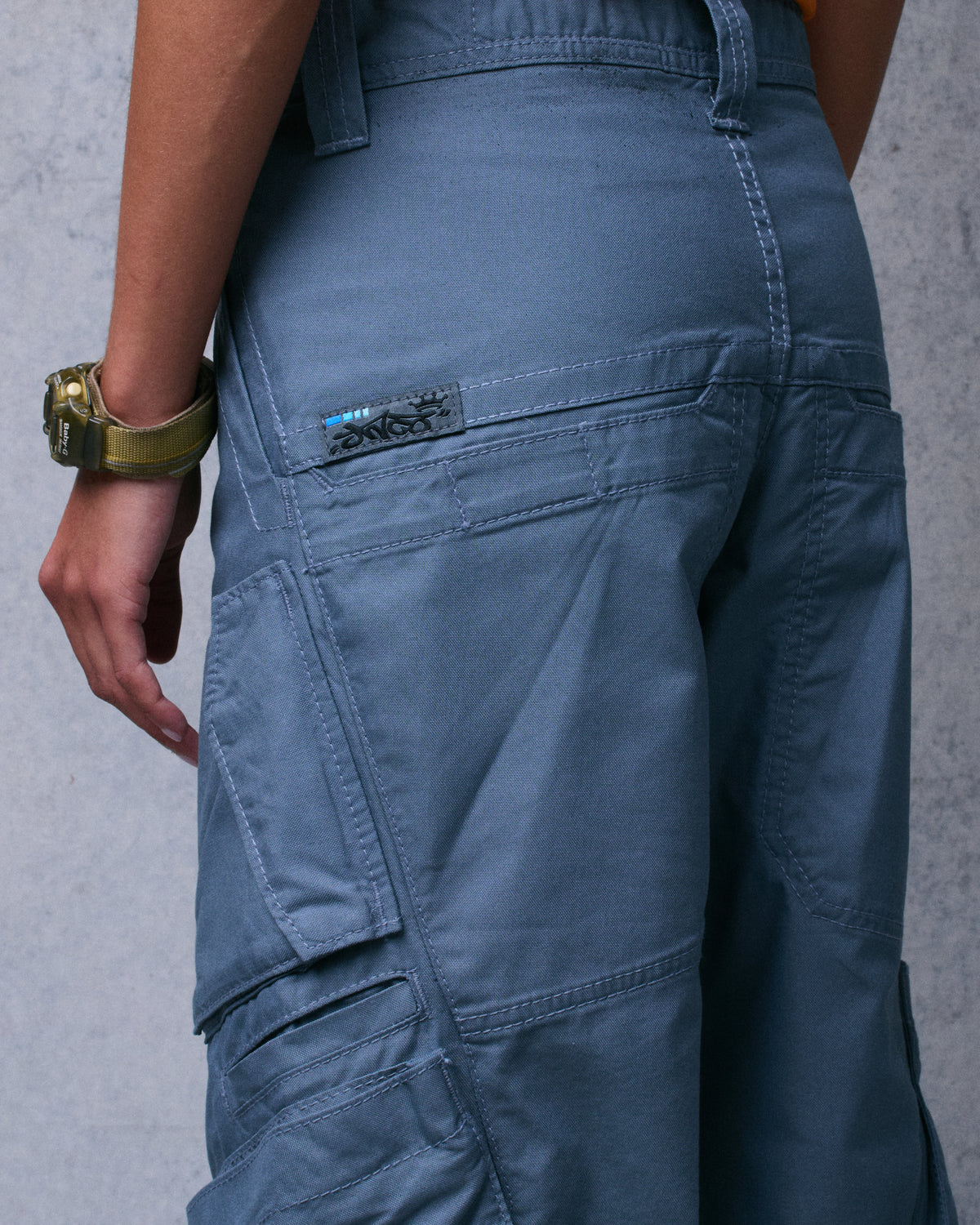 W Hummer Cargo Pants. 20". Blue.