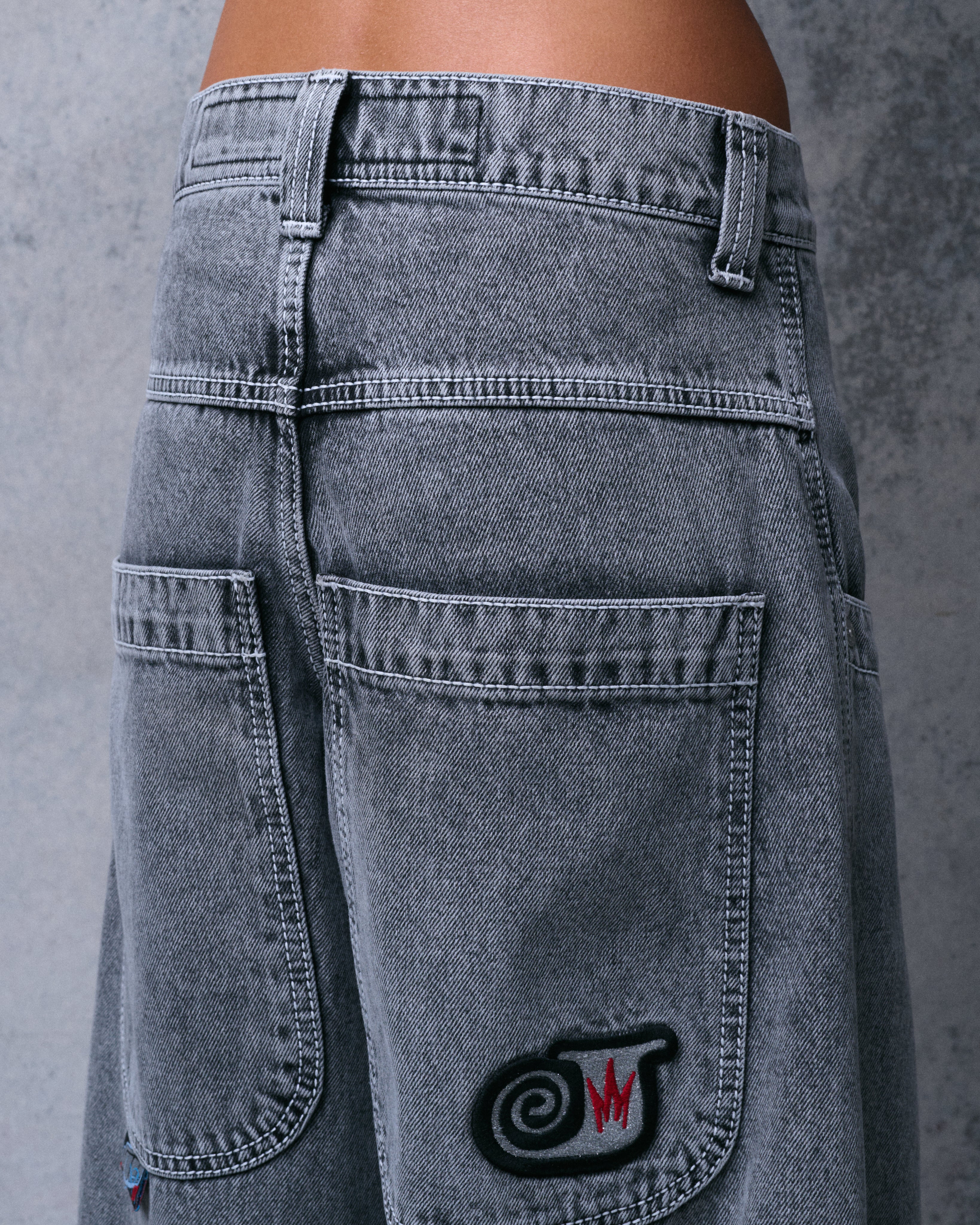 101 Twin Cannon Jeans. 26