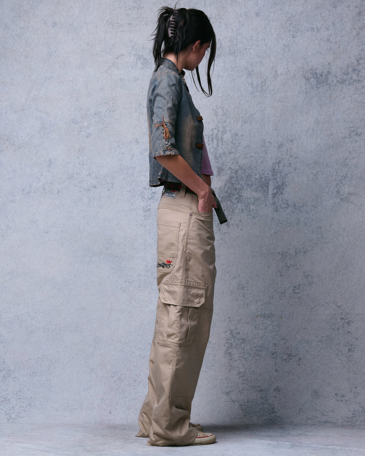 W Indicator Cargo Pants. 22". Khaki.