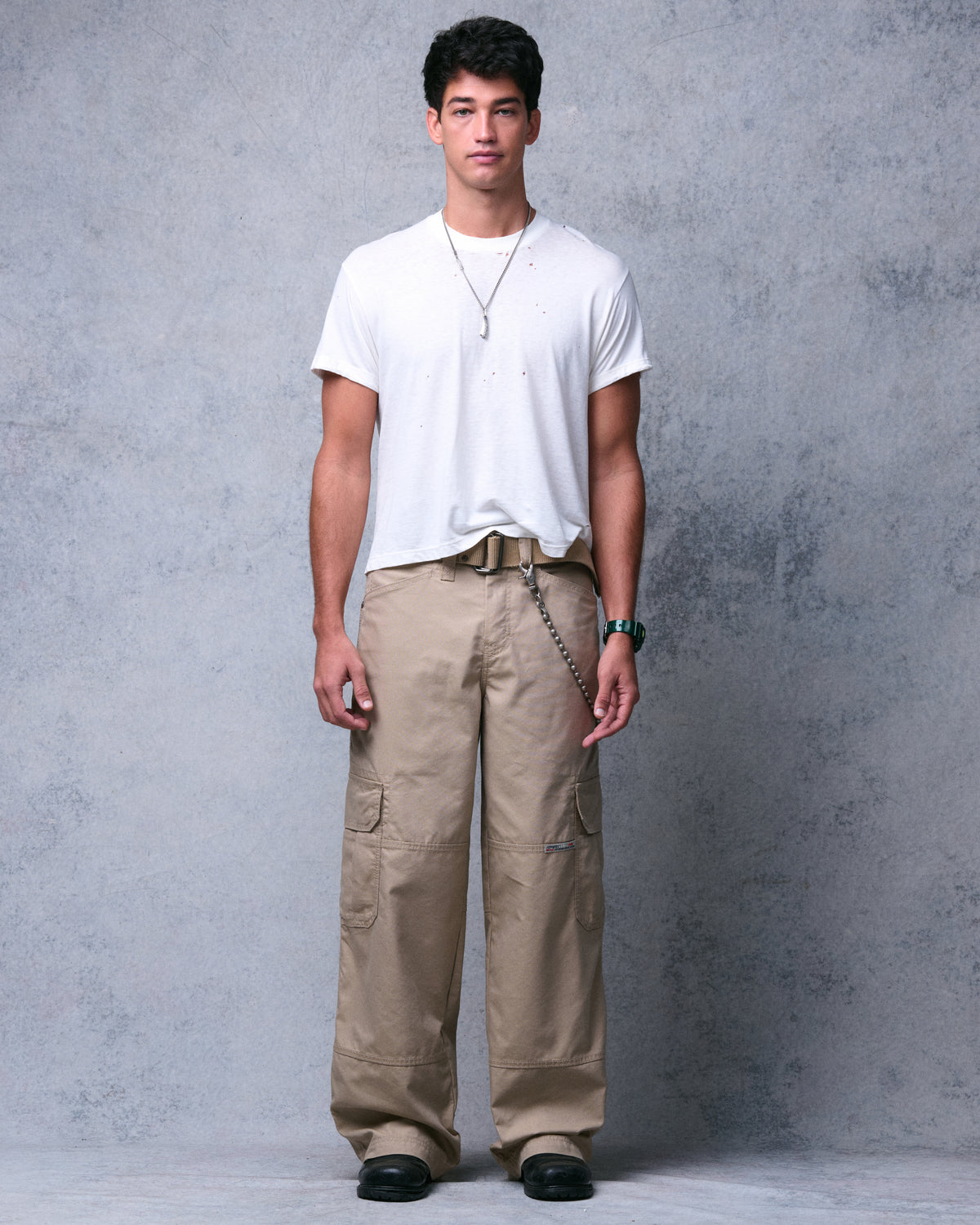 Indicator Cargo Pants. 22”. Khaki.