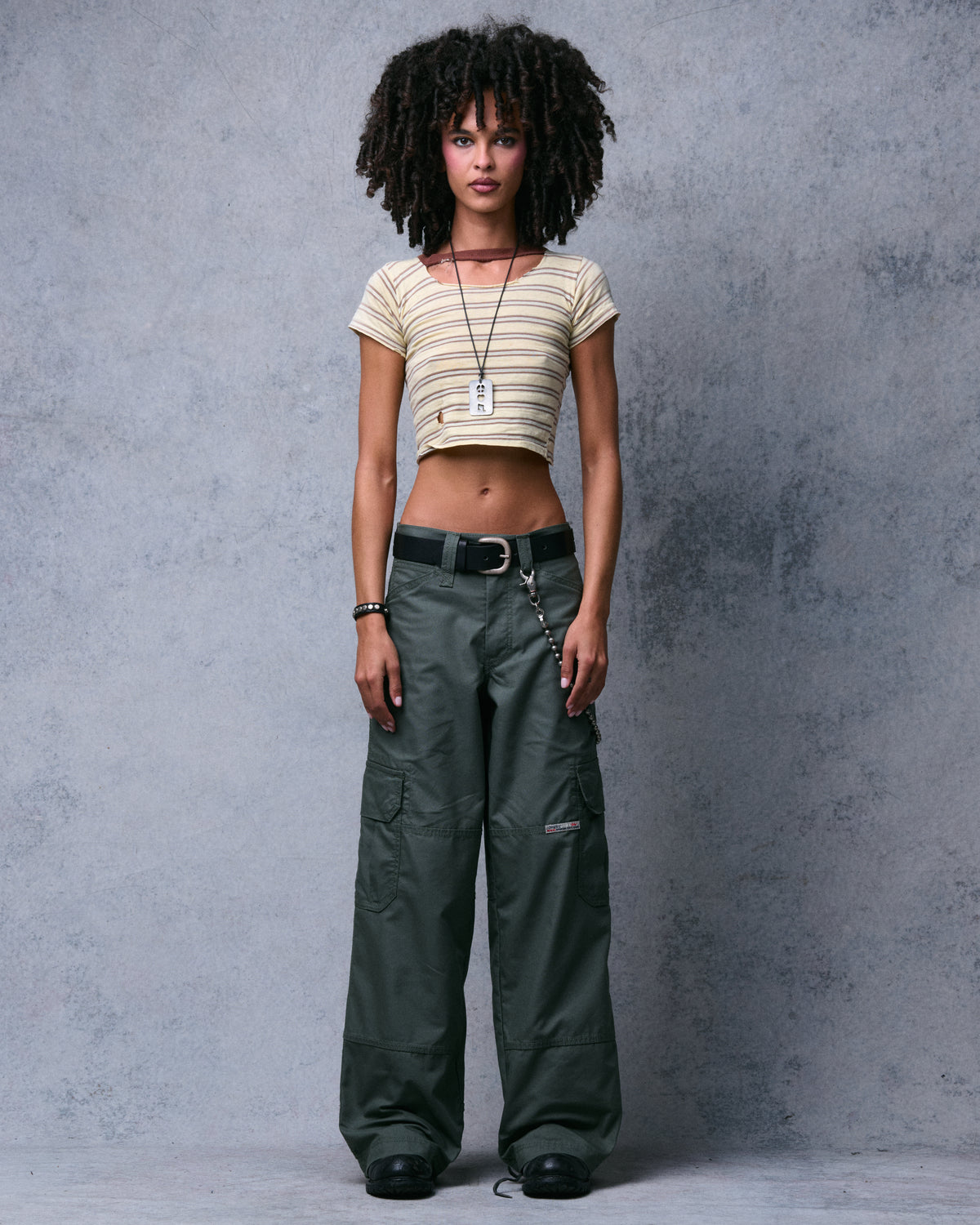 W Indicator Cargo Pants. 22". Olive.