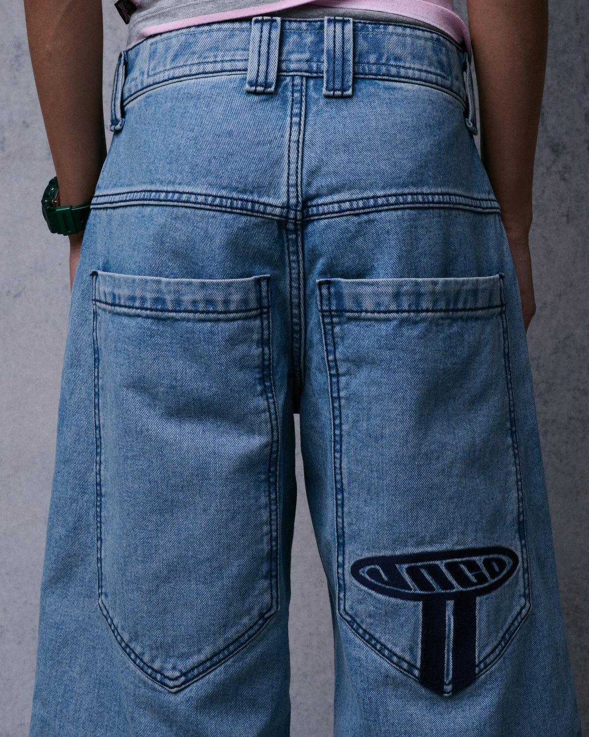 W Wide Load Shorts. 17" Inseam. Antique.