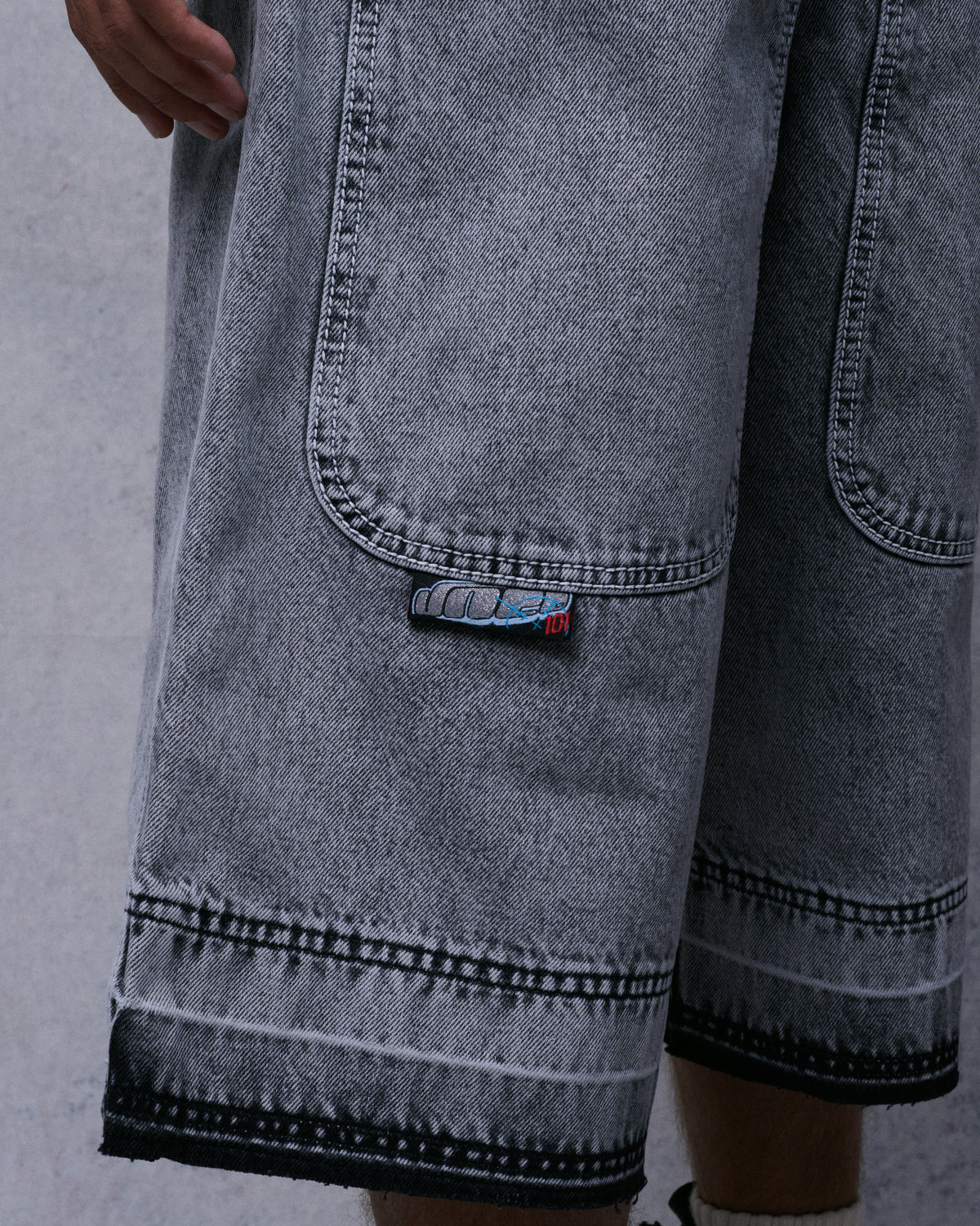 101 Twin Cannon Shorts. 16" Inseam. Black Vintage.