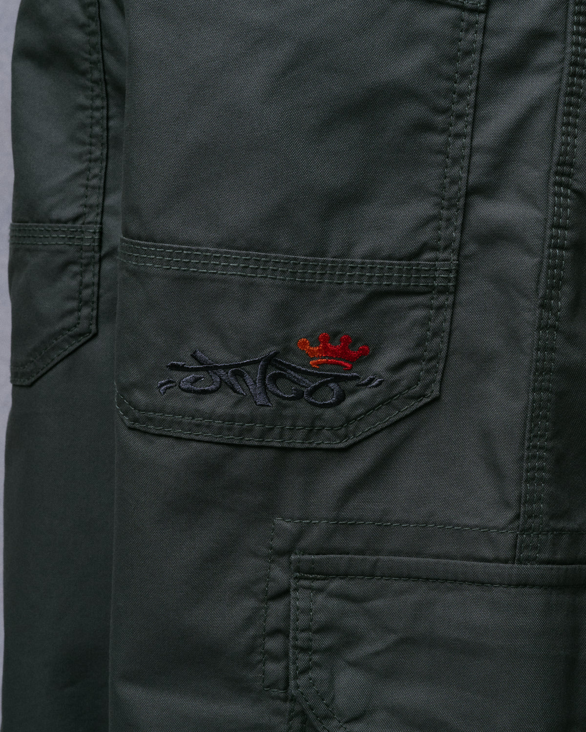 Indicator Cargo Pants. 22”. Olive.
