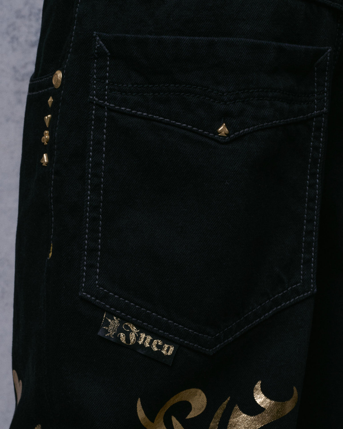 Gambler. 23". Jet Black.