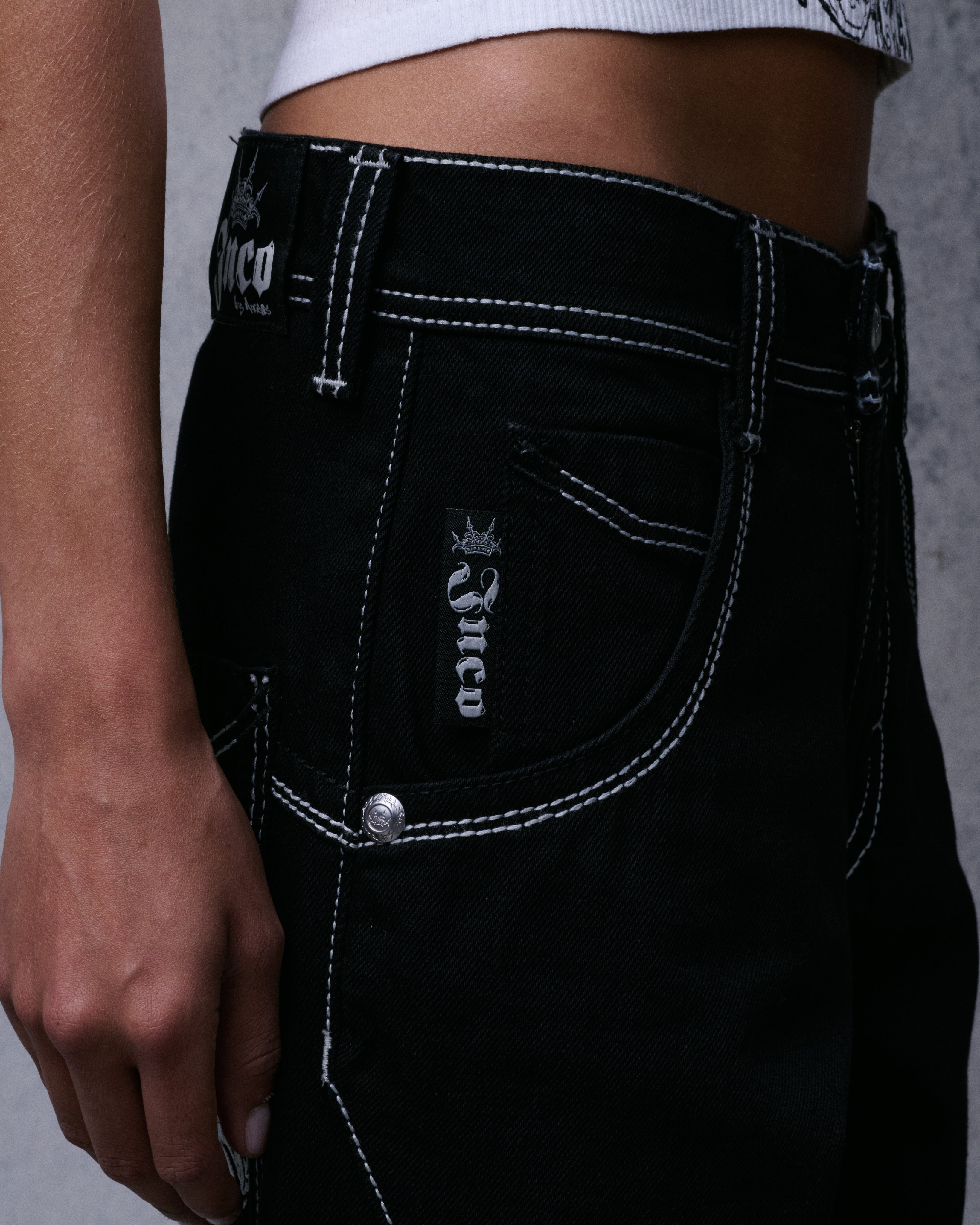 Majestik Jeans. 23