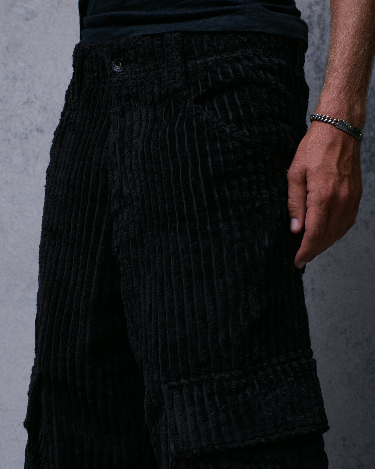 Legacy. 24". 2 Wale Corduroy. Black.