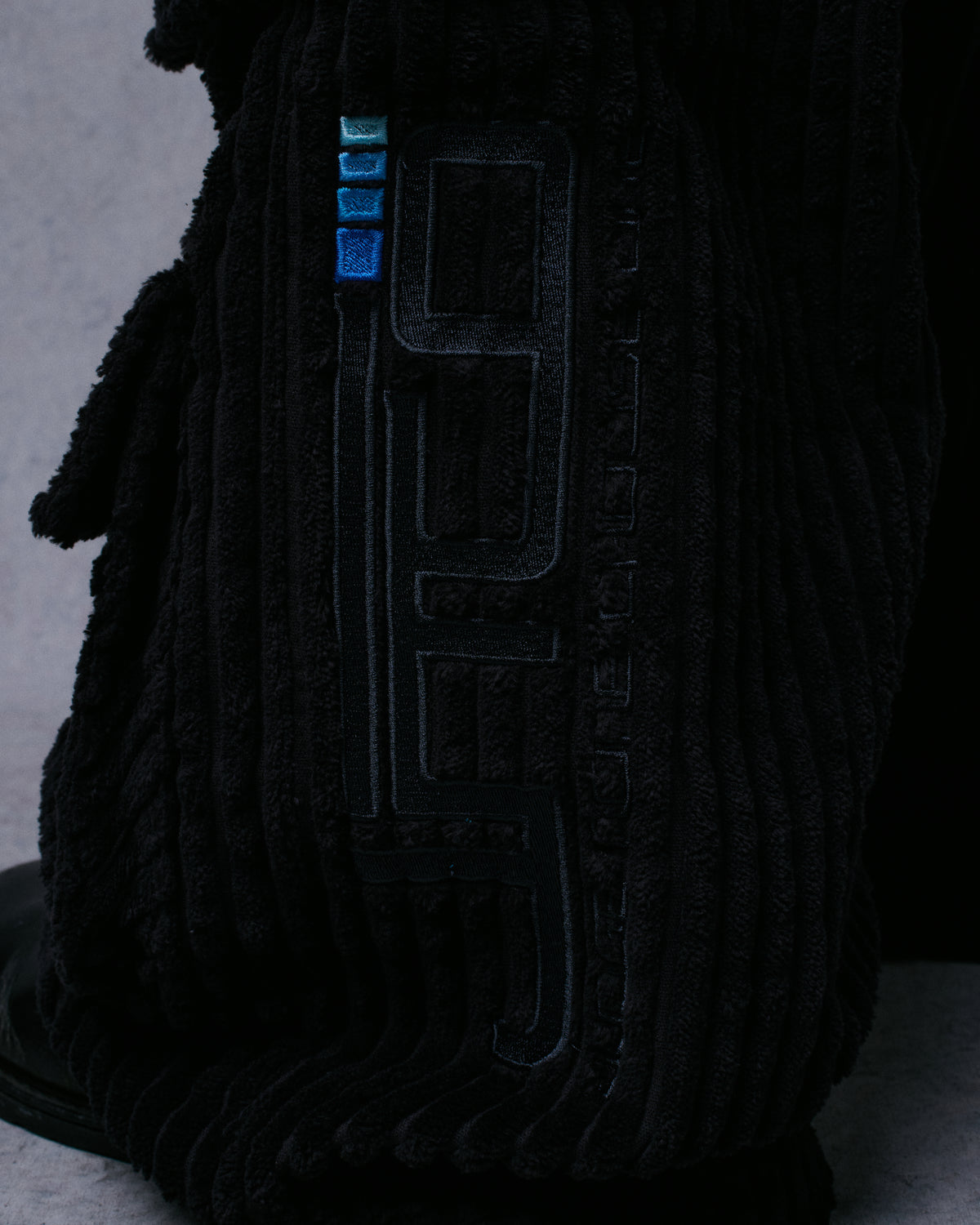 Legacy. 24". 2 Wale Corduroy. Black.
