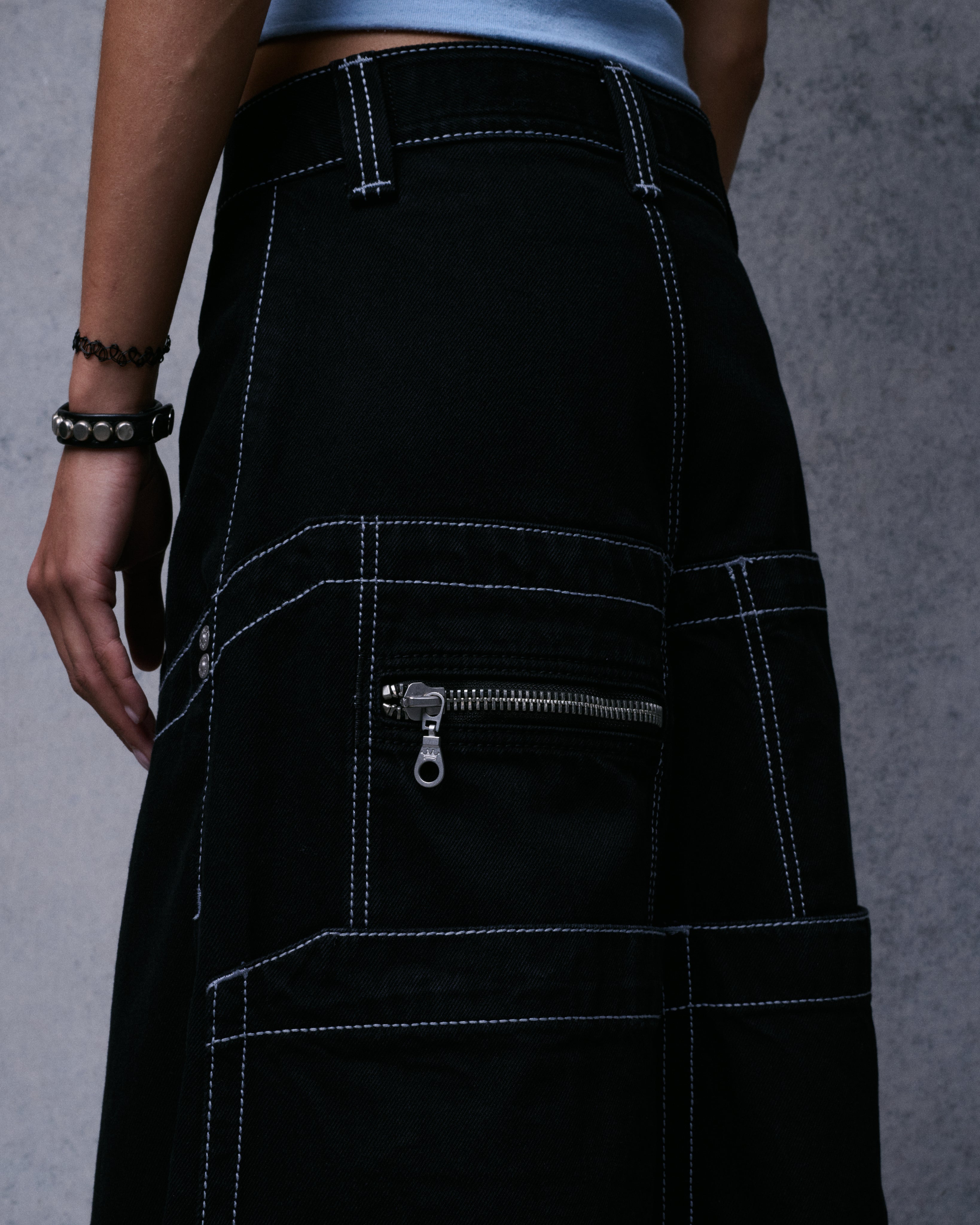 Rhino Jeans. 34