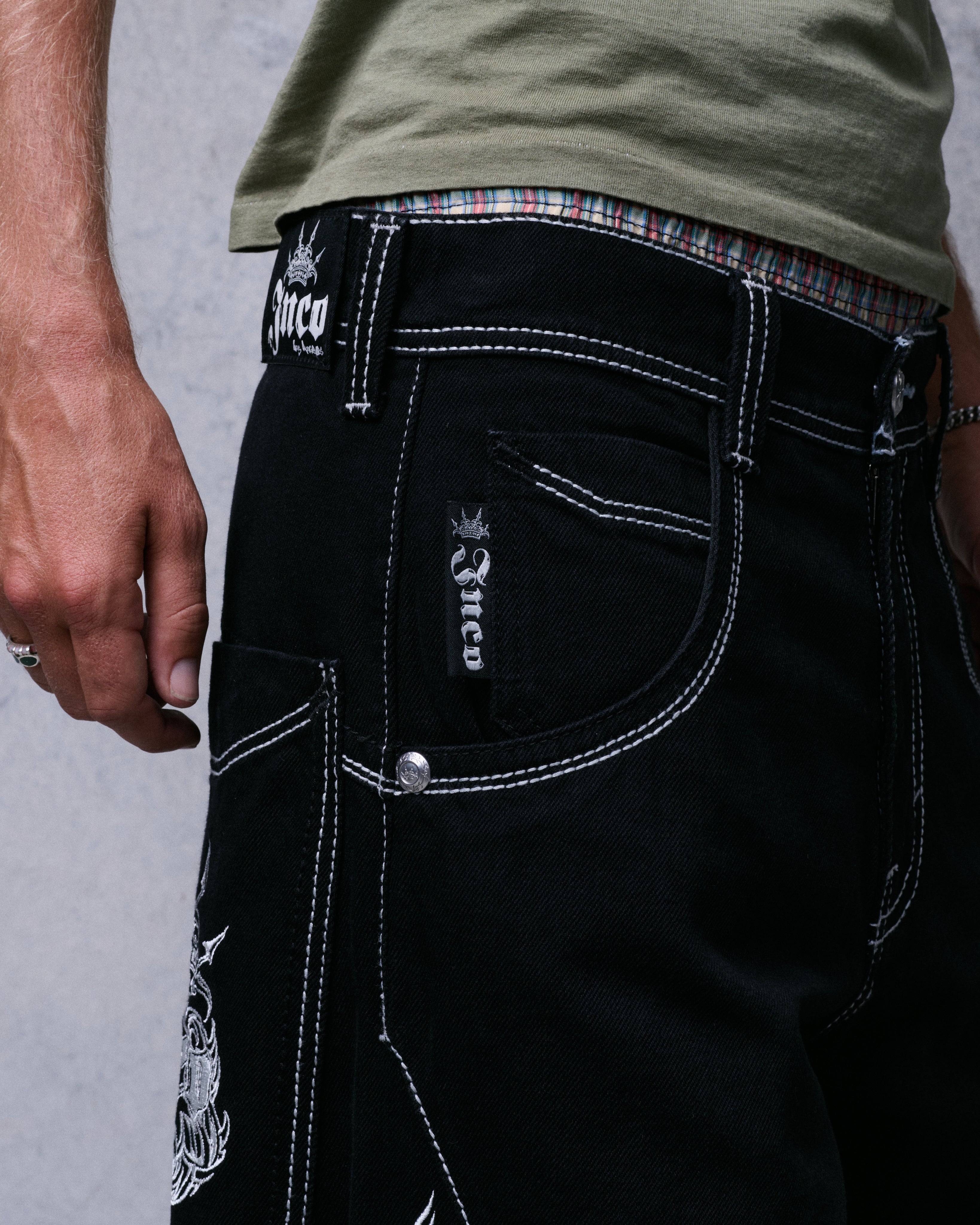 Majestik Jeans. 23