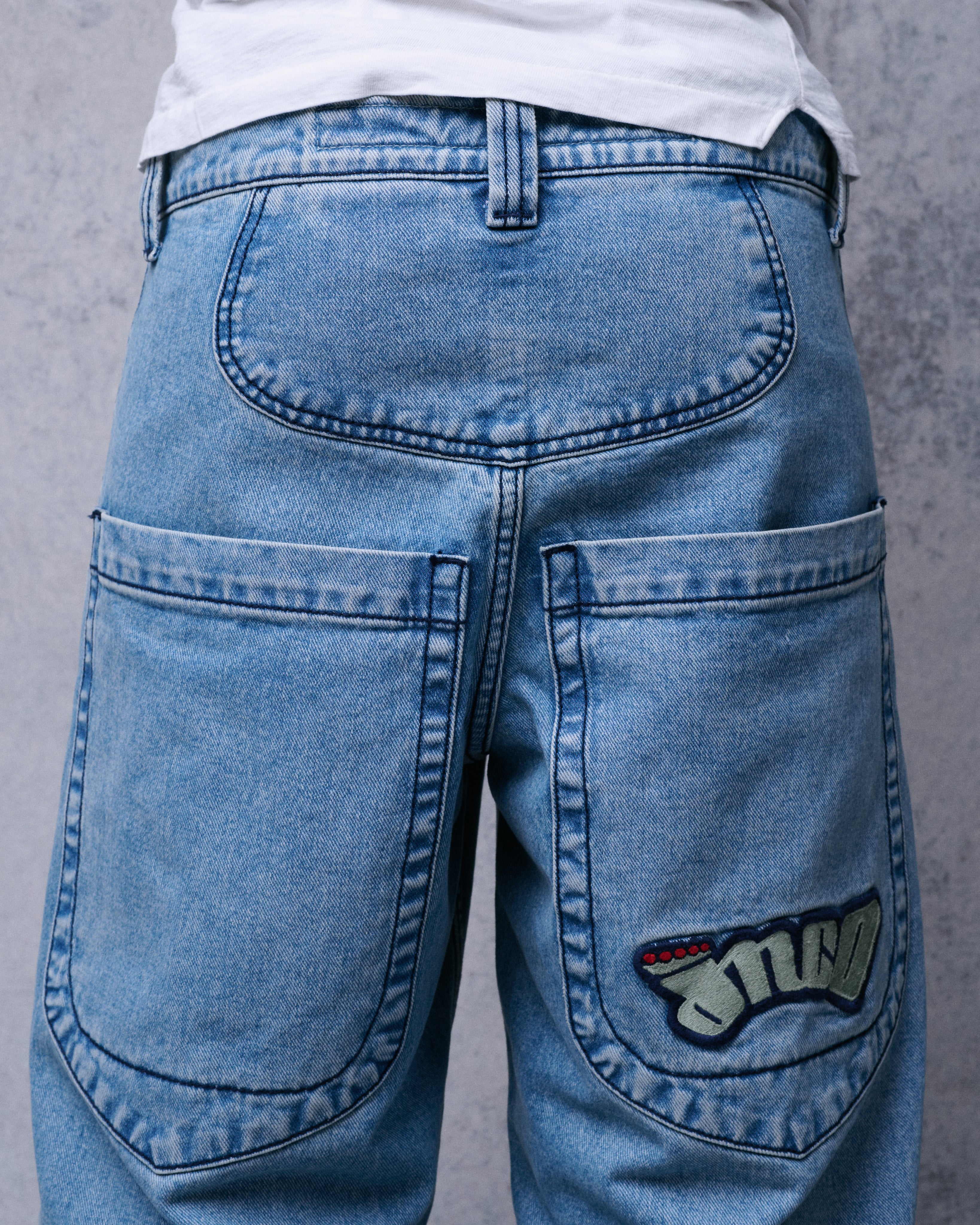169 Low Down Jeans. 20