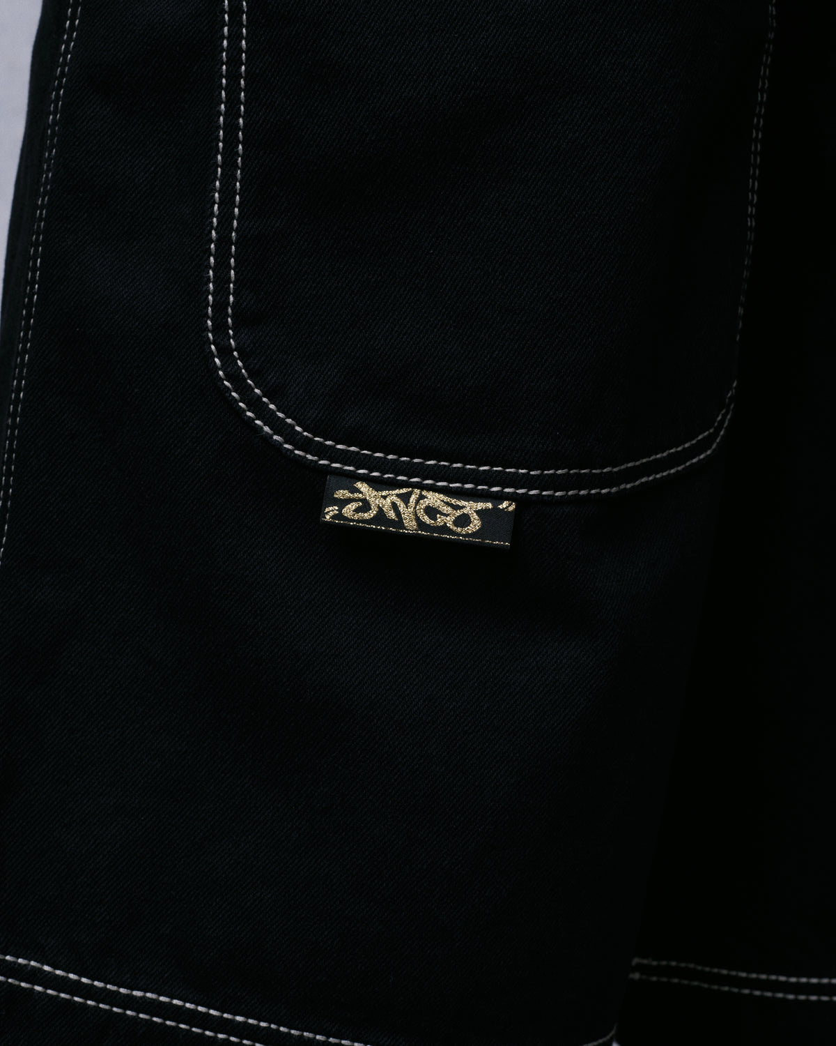 101 Twin Cannon Shorts. 14". Black/Gold J.