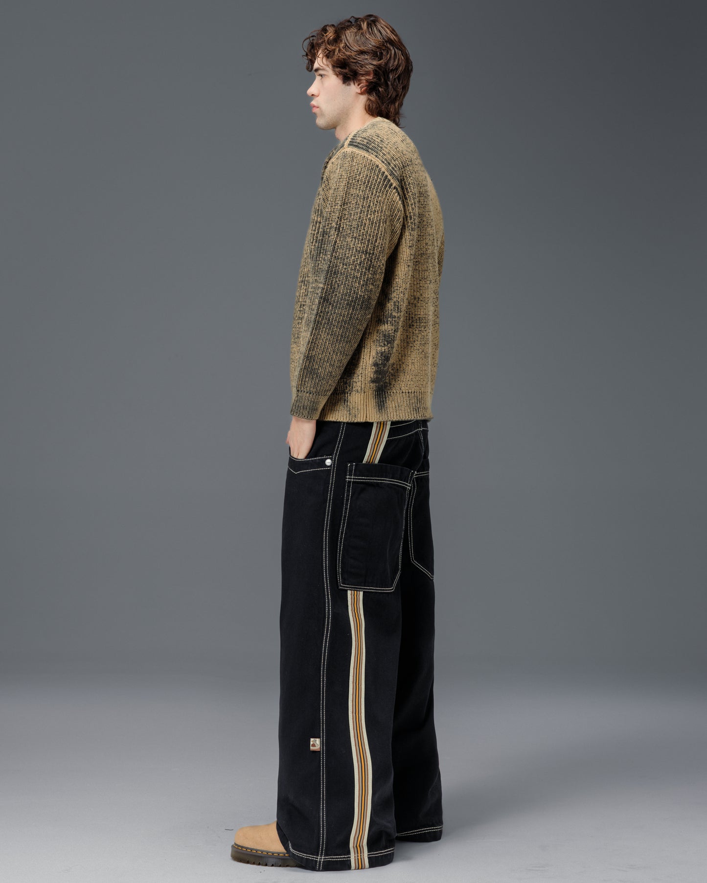 Slug. 26". Jet Black.