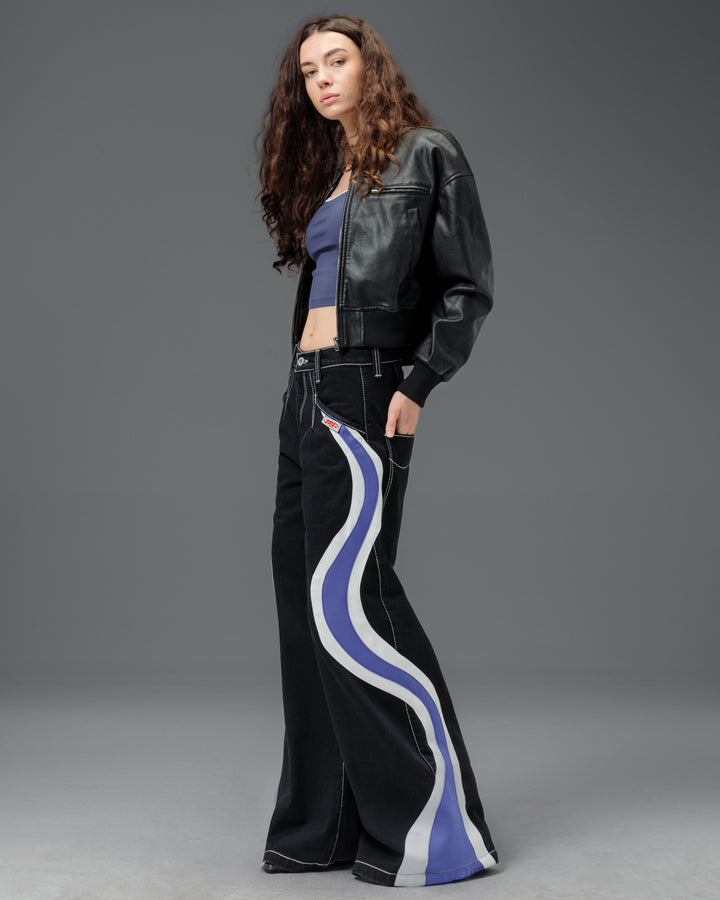 Hypnotix. 32". Jet Black.