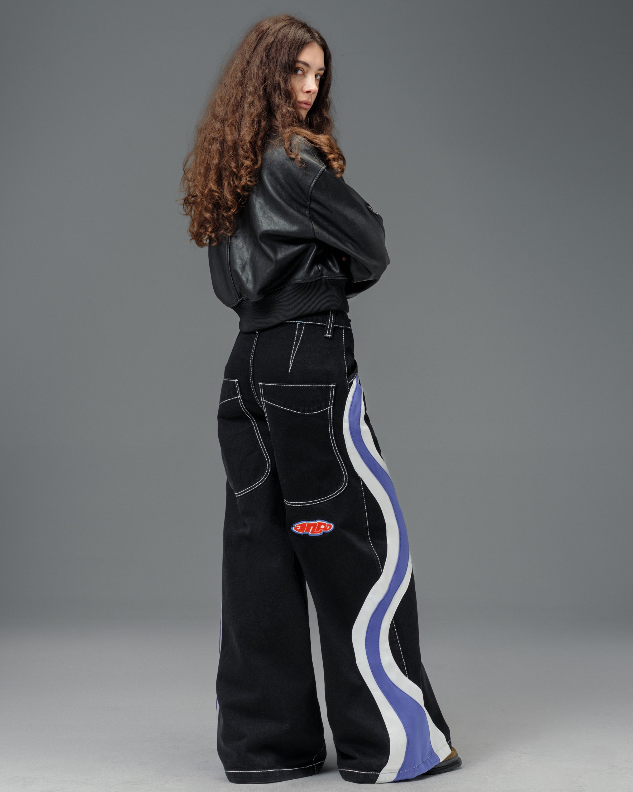 Hypnotix Jeans. 32