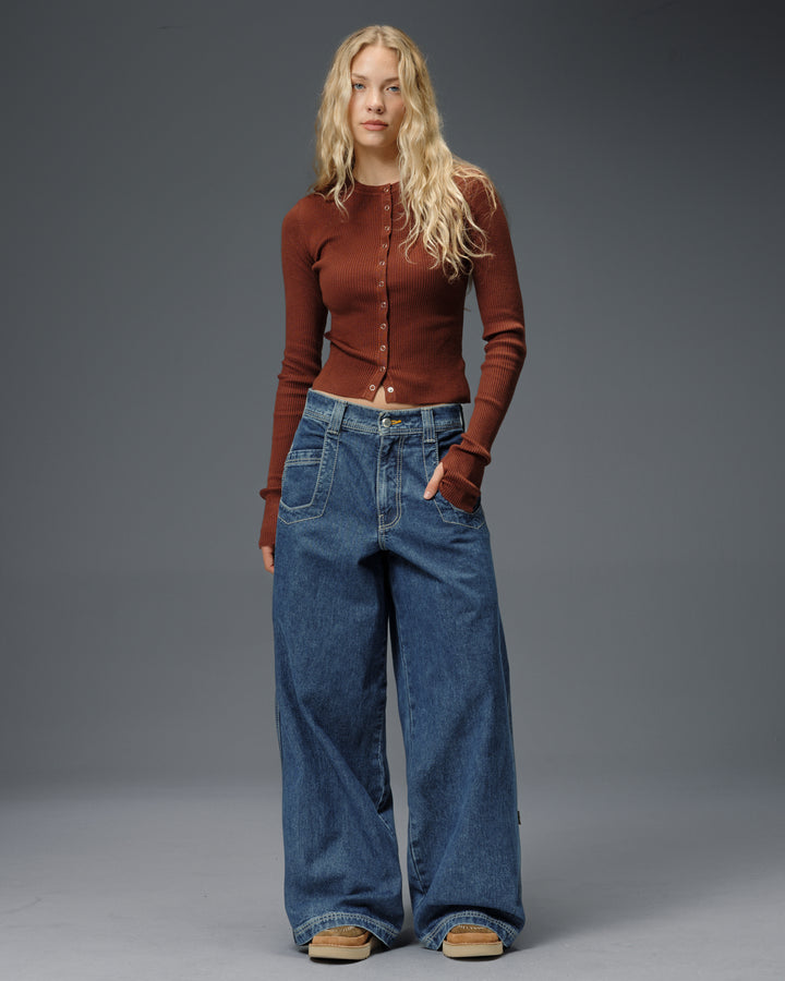 W Slug. 26". Dark Stone.