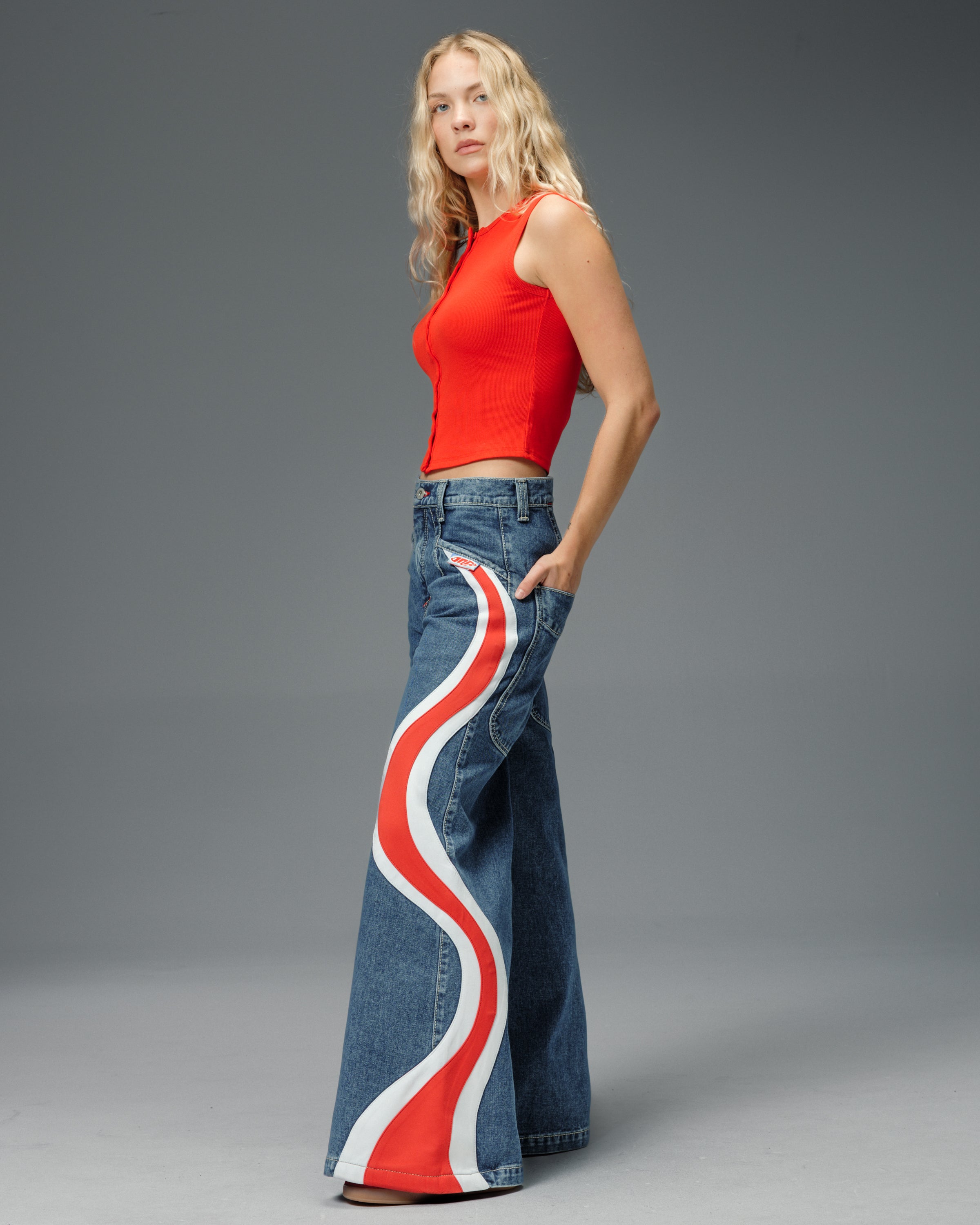 Hypnotix Jeans. 32