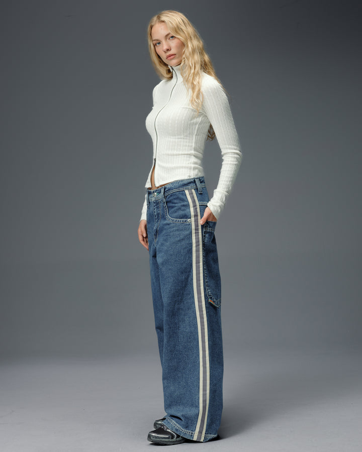 W Skunk. 26". Dark Stone.