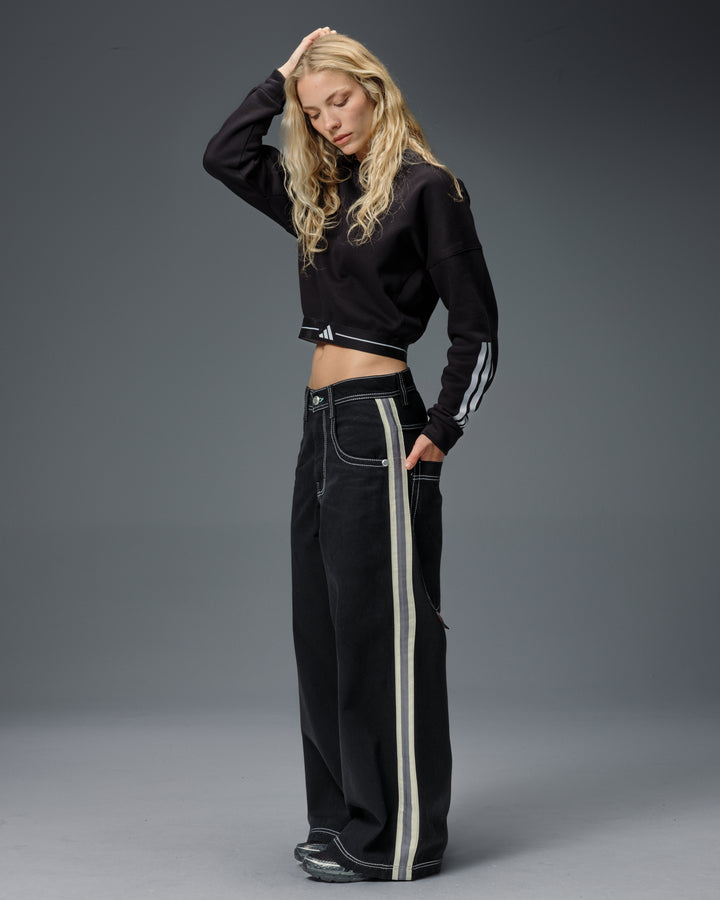 W Skunk. 26". Jet Black.