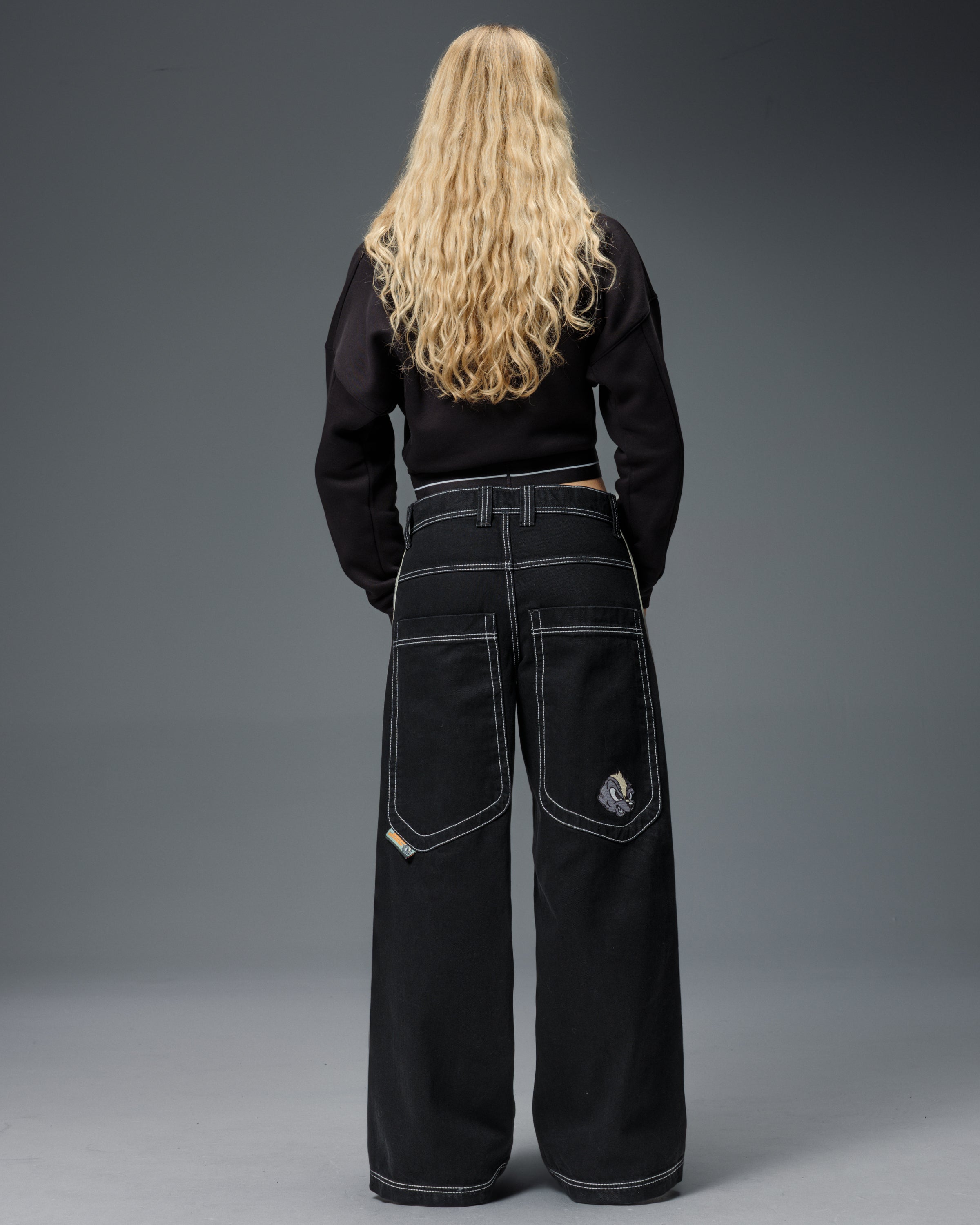 s*r様 【超激レア】00s jnco jeans炎 ブラックデニム SK8 Skunk Jeans. 26