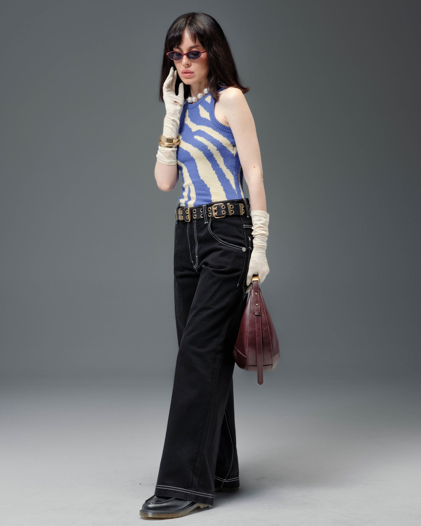 W1179 Easy Wide Pipes. 23". Jet Black.