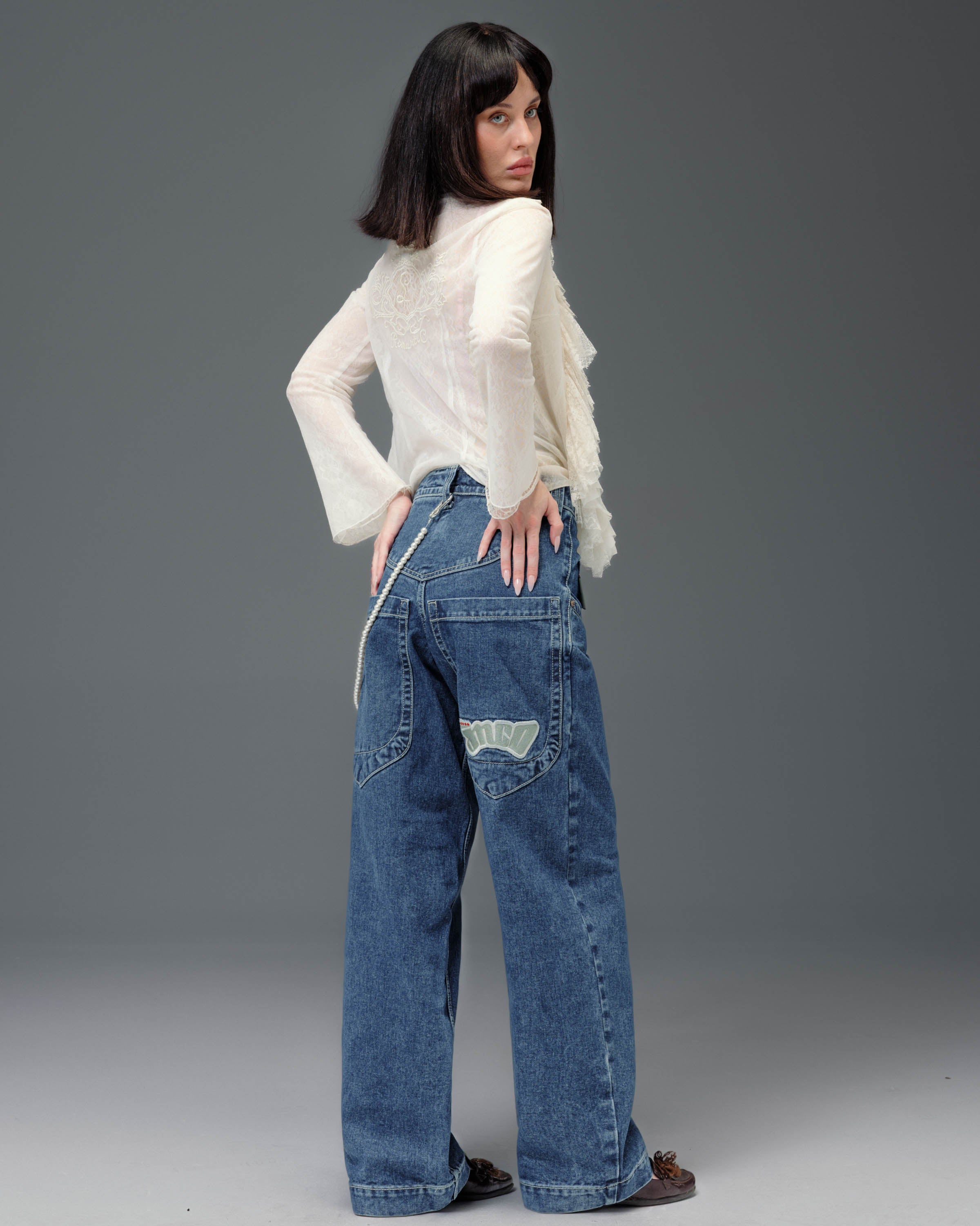 169 Low Down Jeans. 20