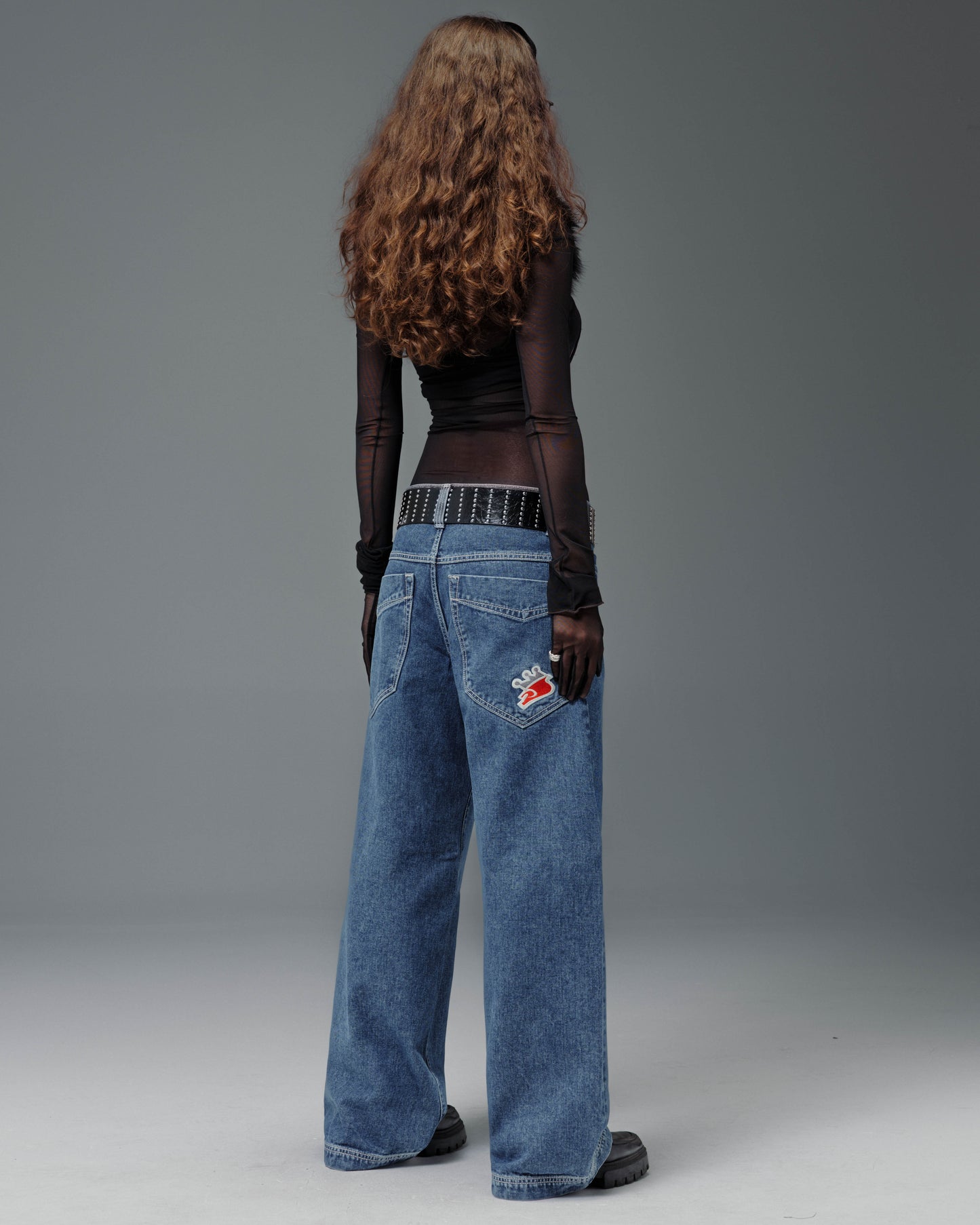 W1179 Easy Wide Pipes. 23". Dark Stone.