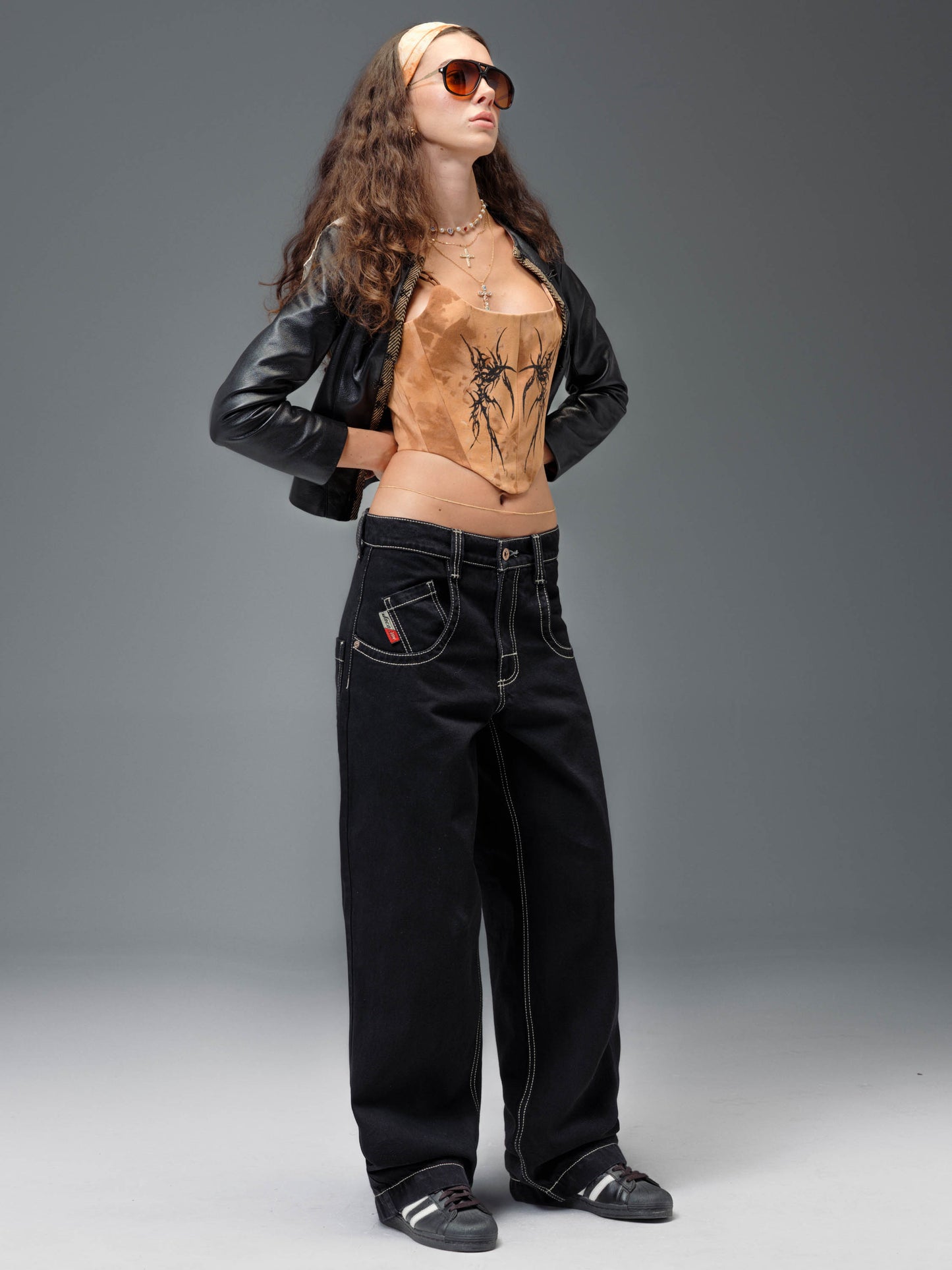 W169 Low Down. 20". Jet Black.