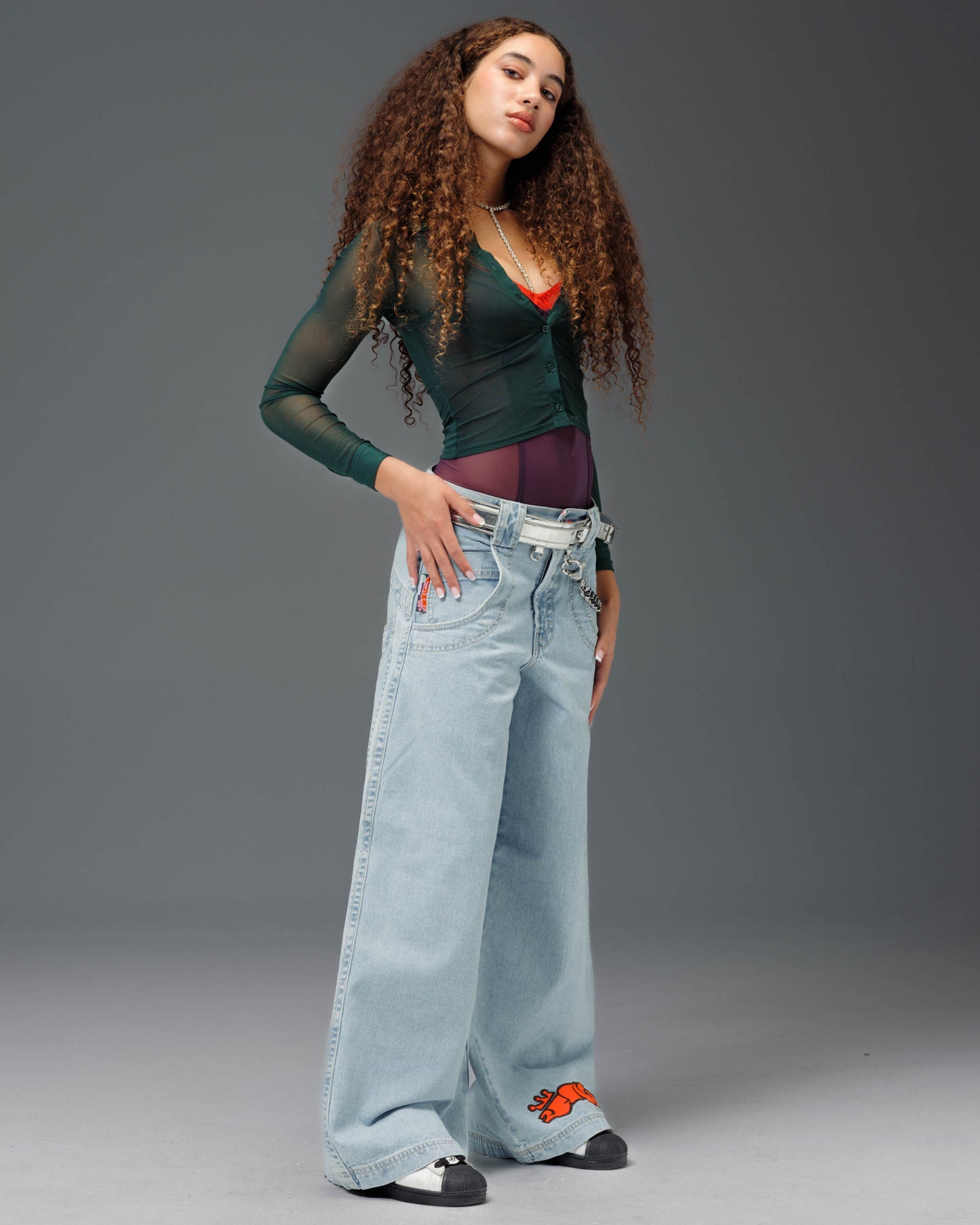 W117 King. 28". Vintage.