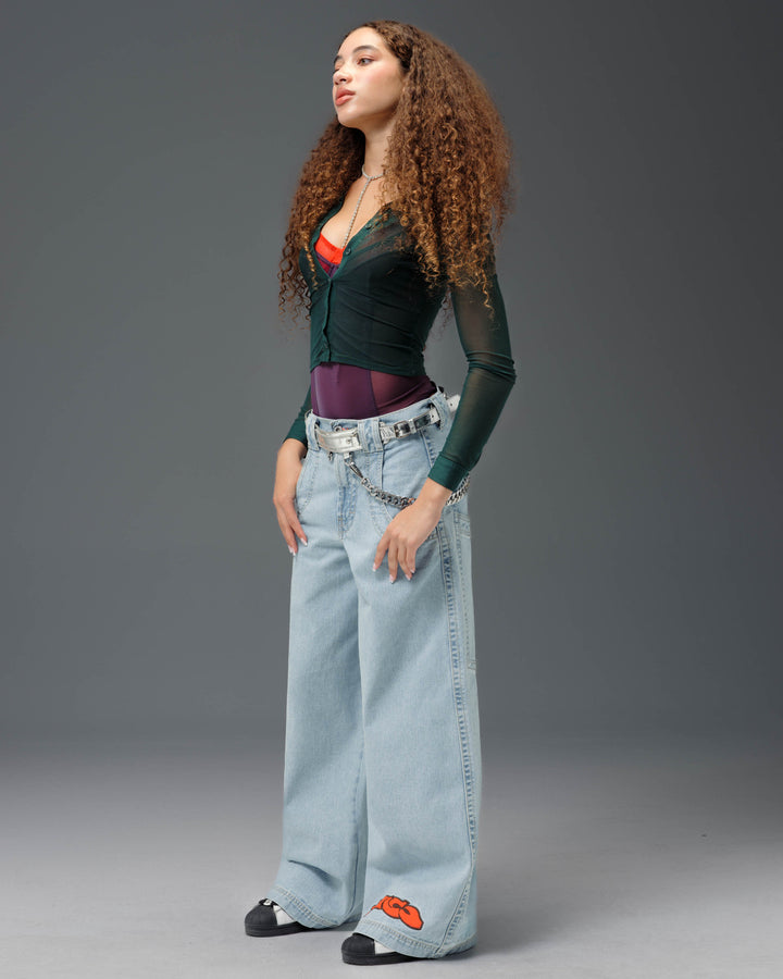 W117 King. 28". Vintage.