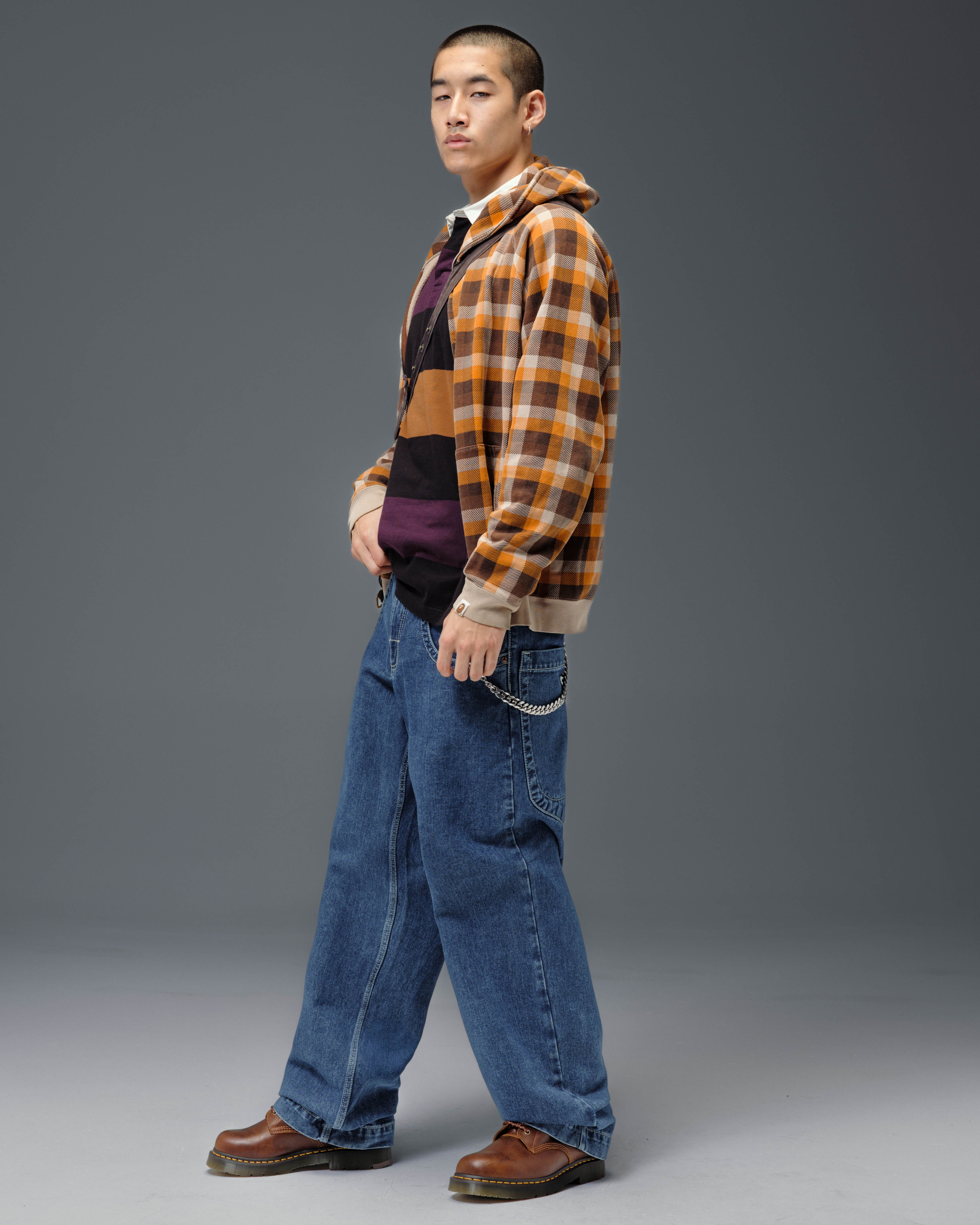 169 Low Down Jeans. 20