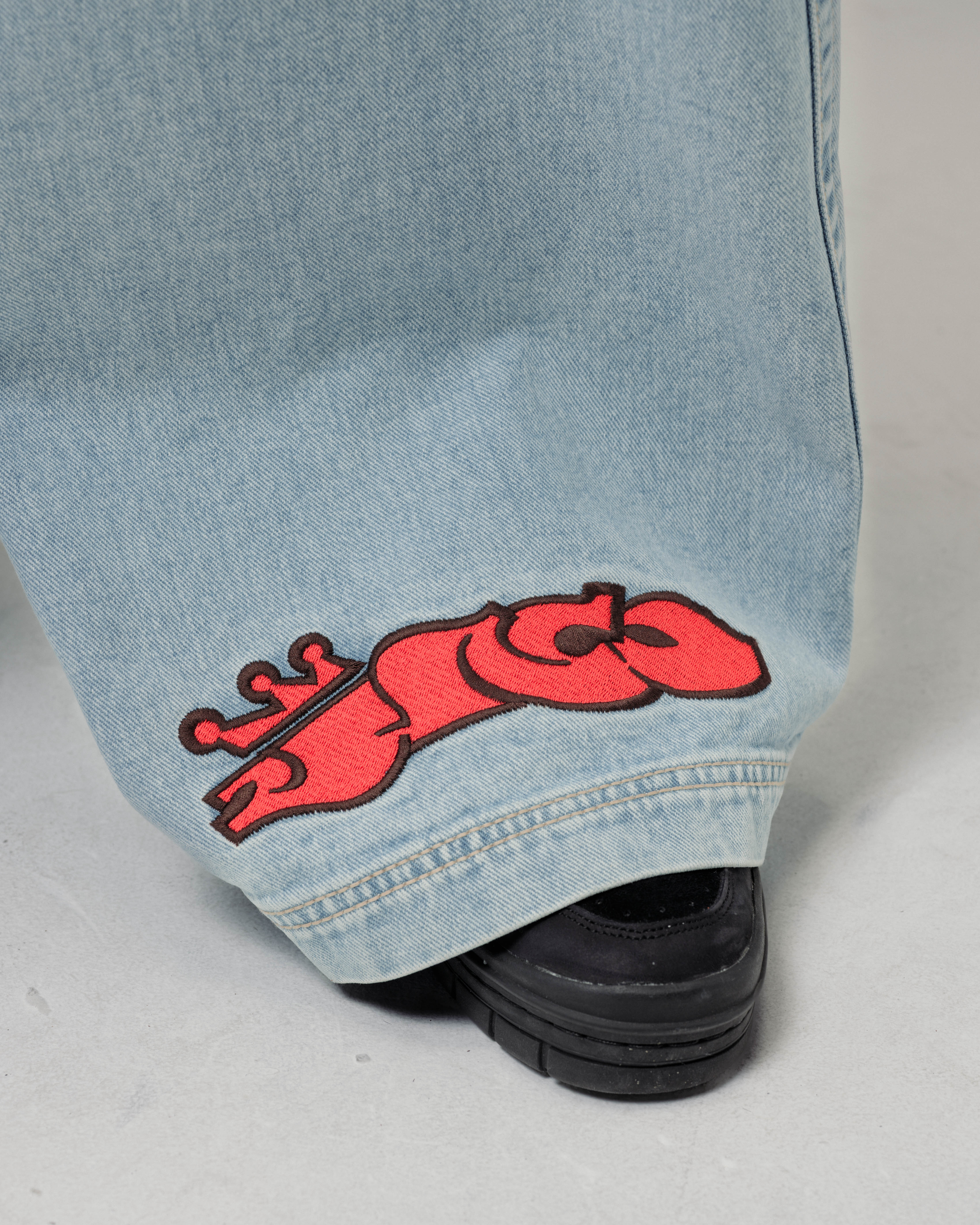 117 King Jeans. 28