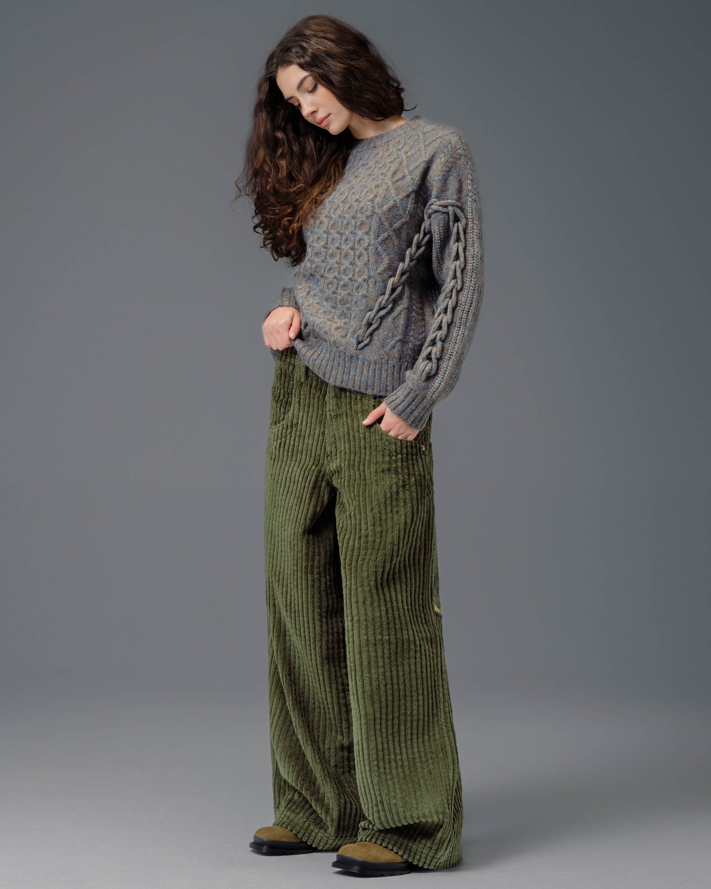 W Jester. 26". 2 Wale Corduroy. Moss.