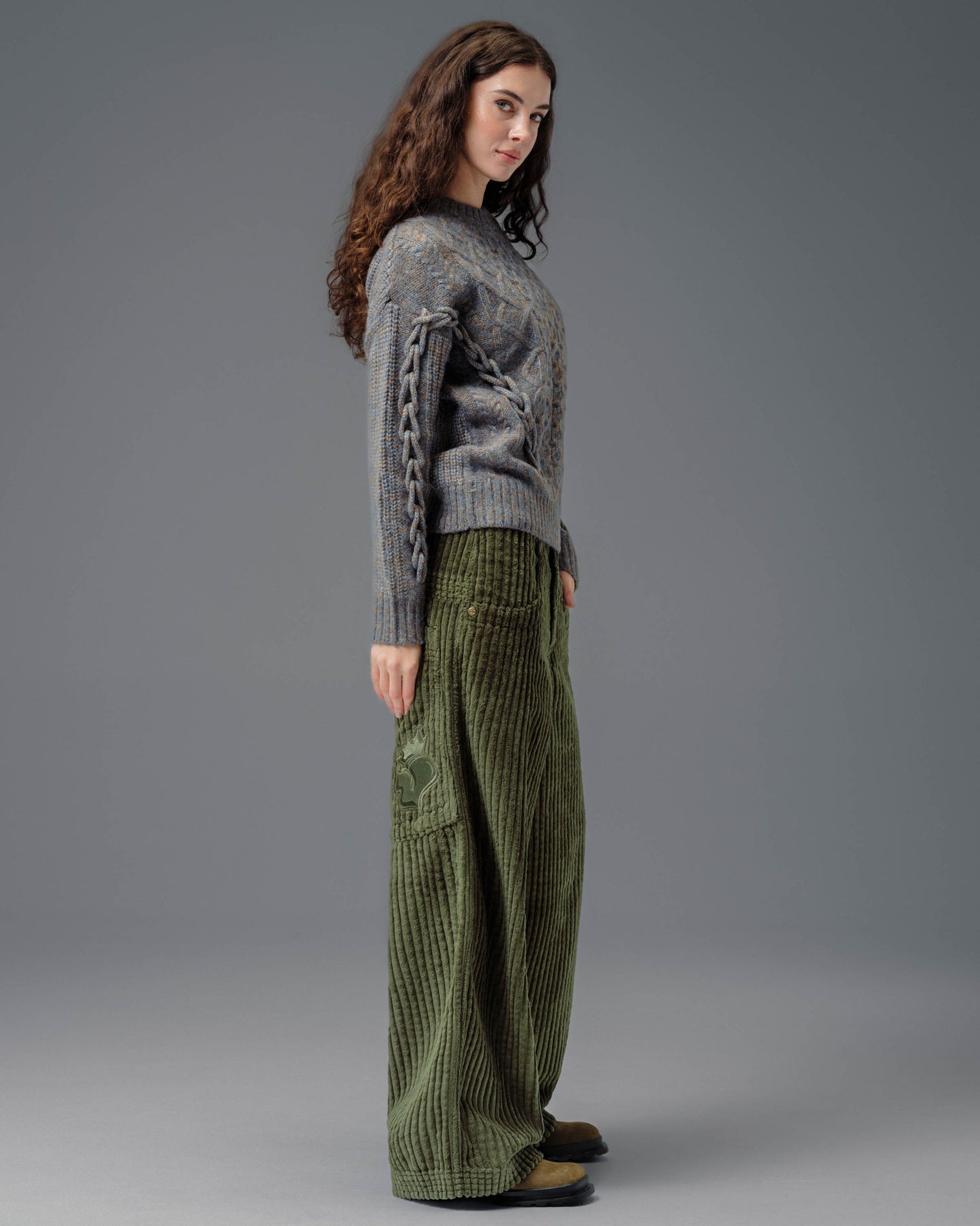 W Jester. 26". 2 Wale Corduroy. Moss.