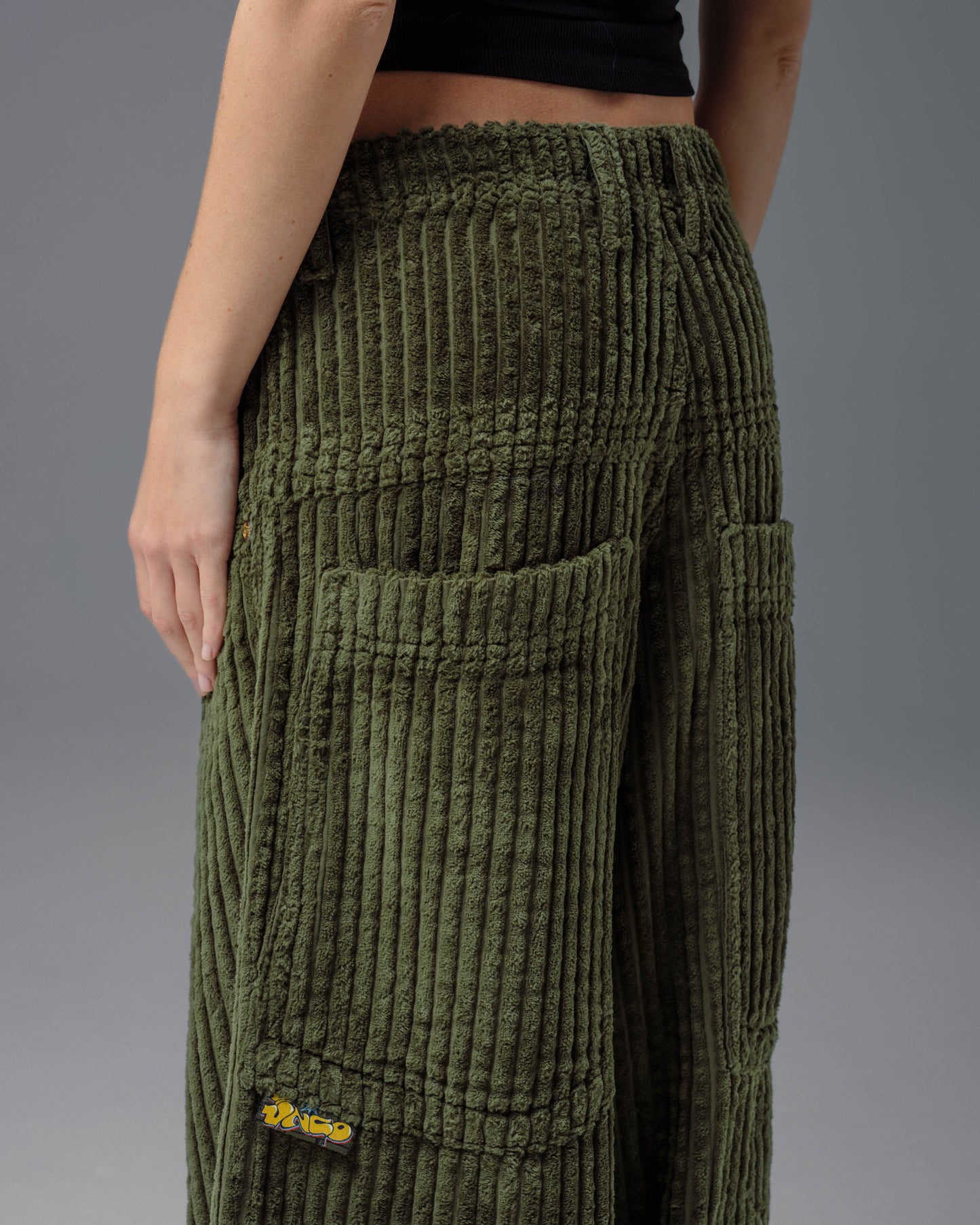 W Jester. 26". 2 Wale Corduroy. Moss.