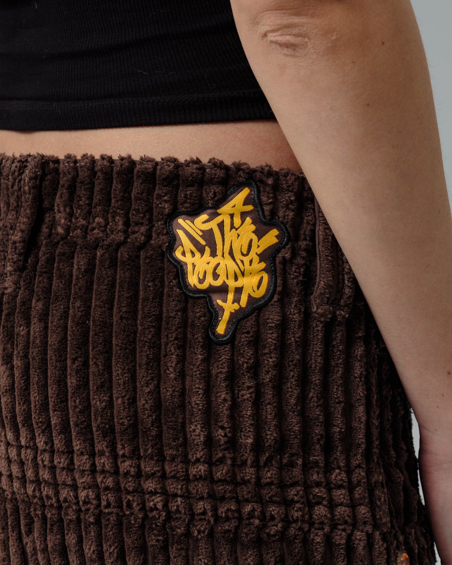 W Jester. 26". 2 Wale Corduroy. Java Brown.