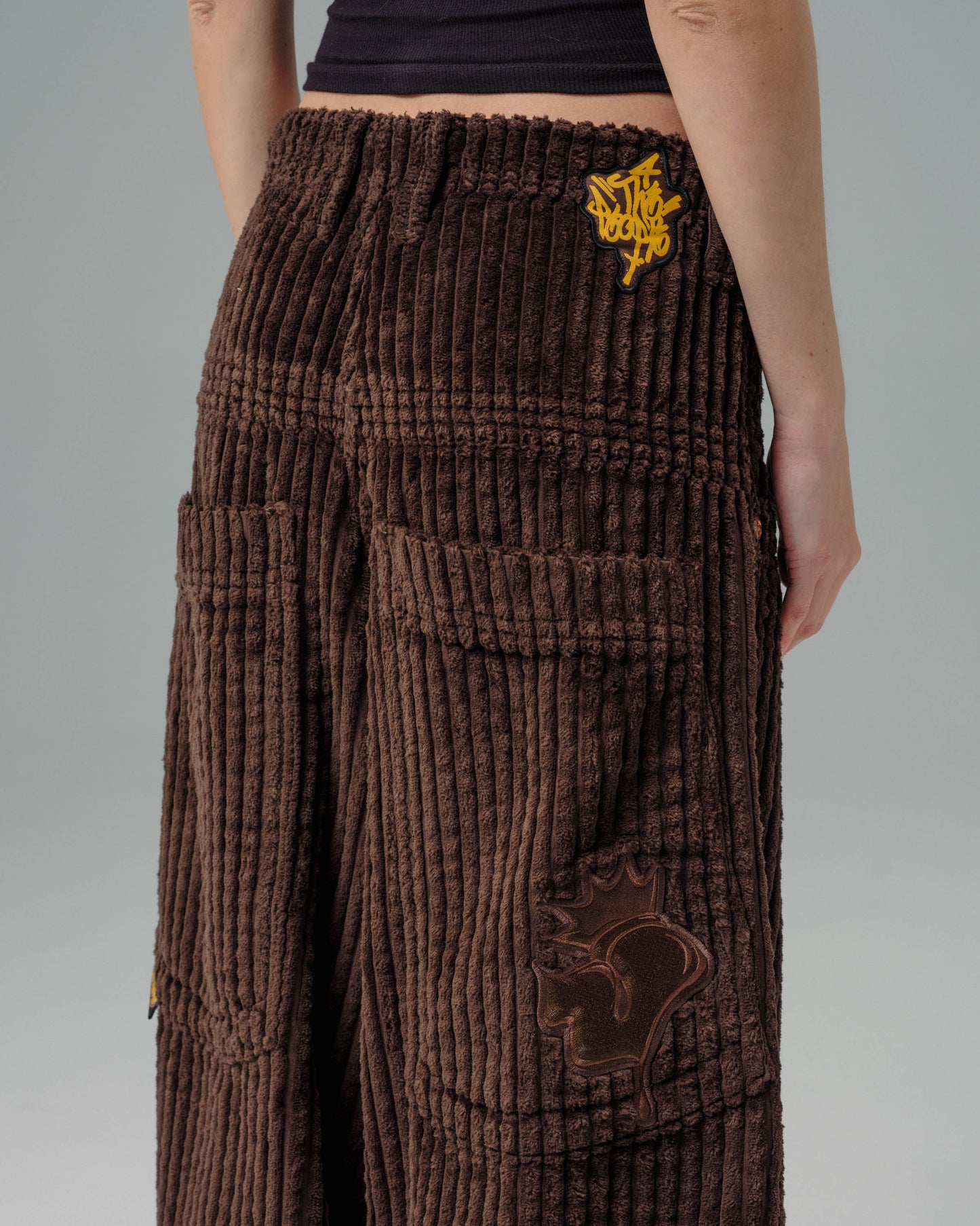 W Jester. 26". 2 Wale Corduroy. Java Brown.