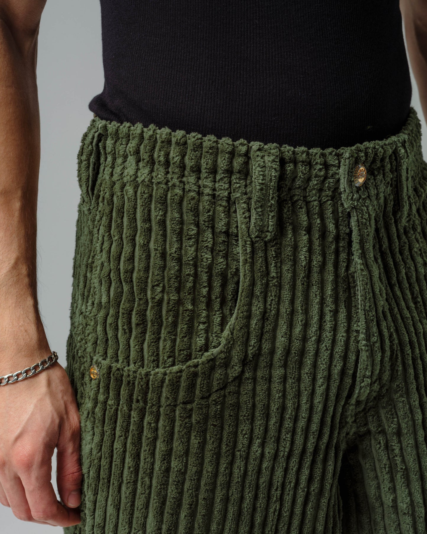 Jester. 26". 2 Wale Corduroy. Moss.