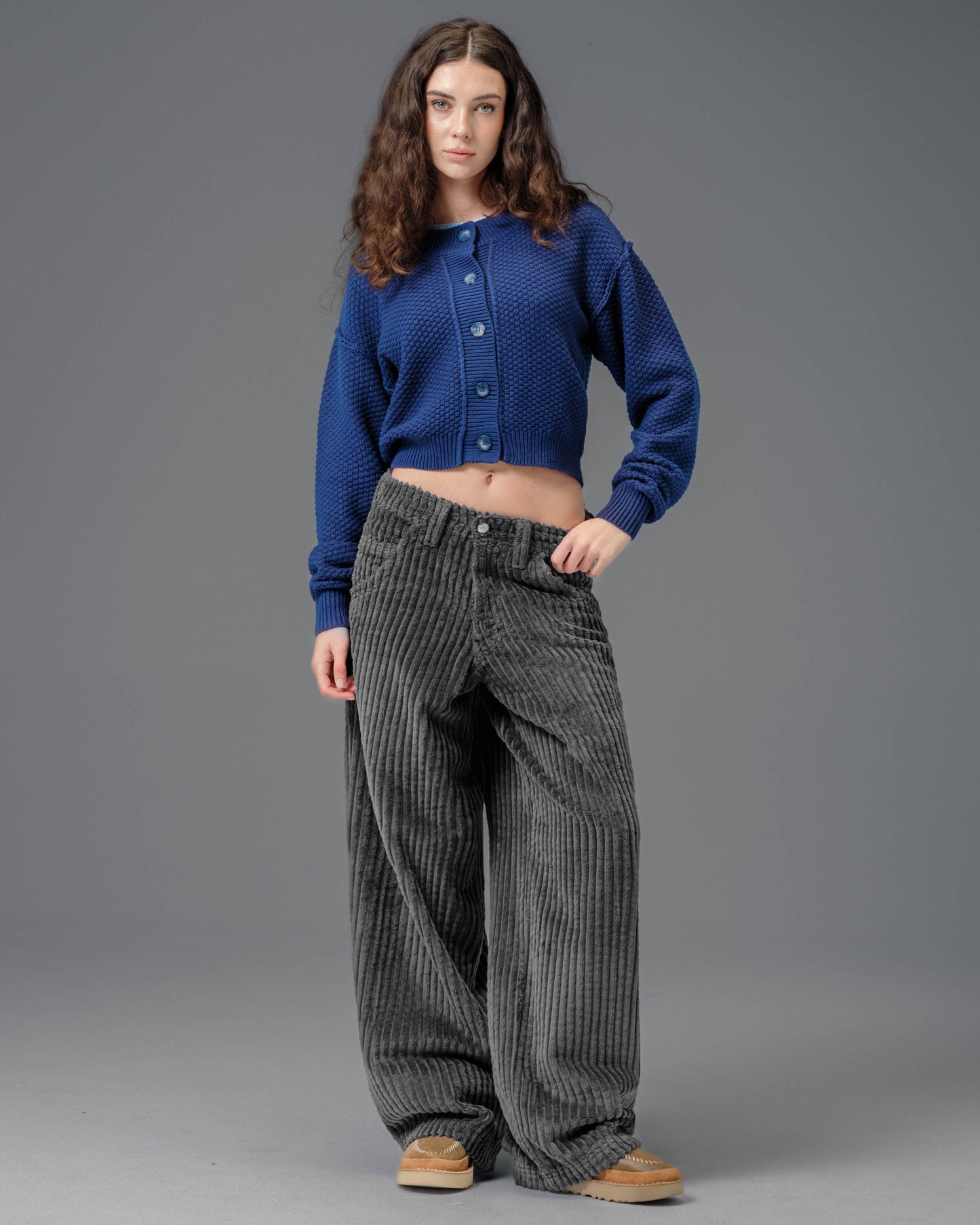 W Wizard. 24". 2 Wale Corduroy. Magnet.