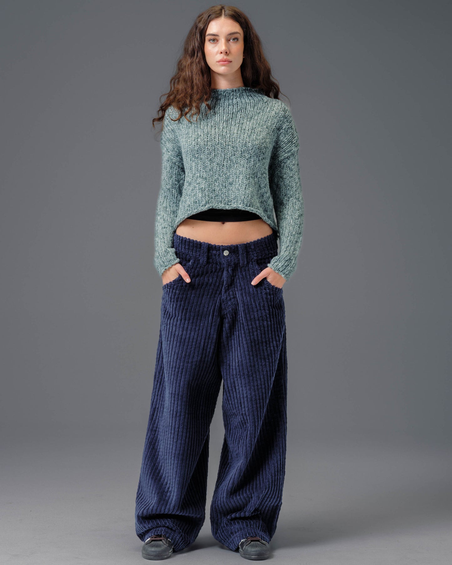 W Wizard. 24". 2 Wale Corduroy. Navy.