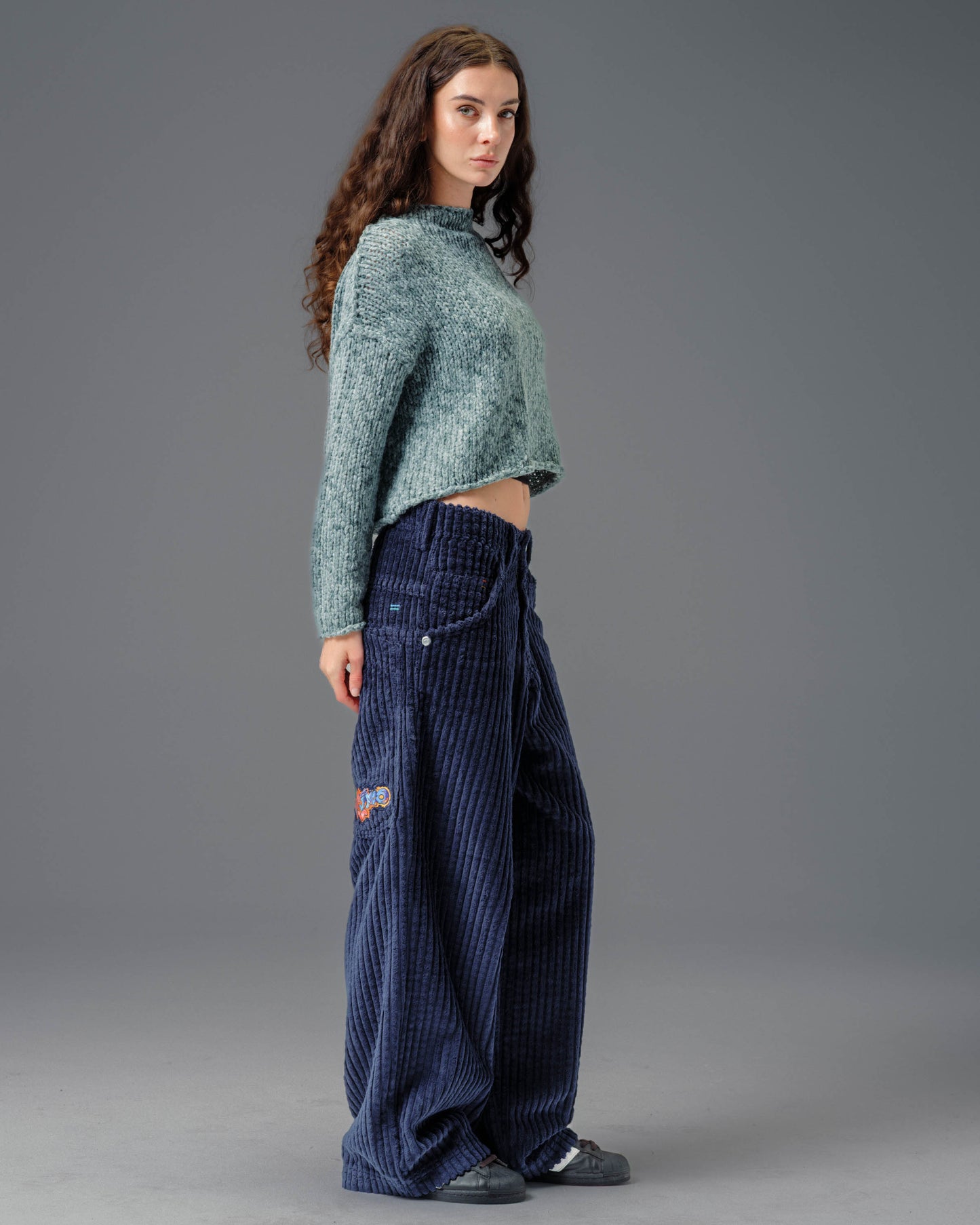 W Wizard. 24". 2 Wale Corduroy. Navy.