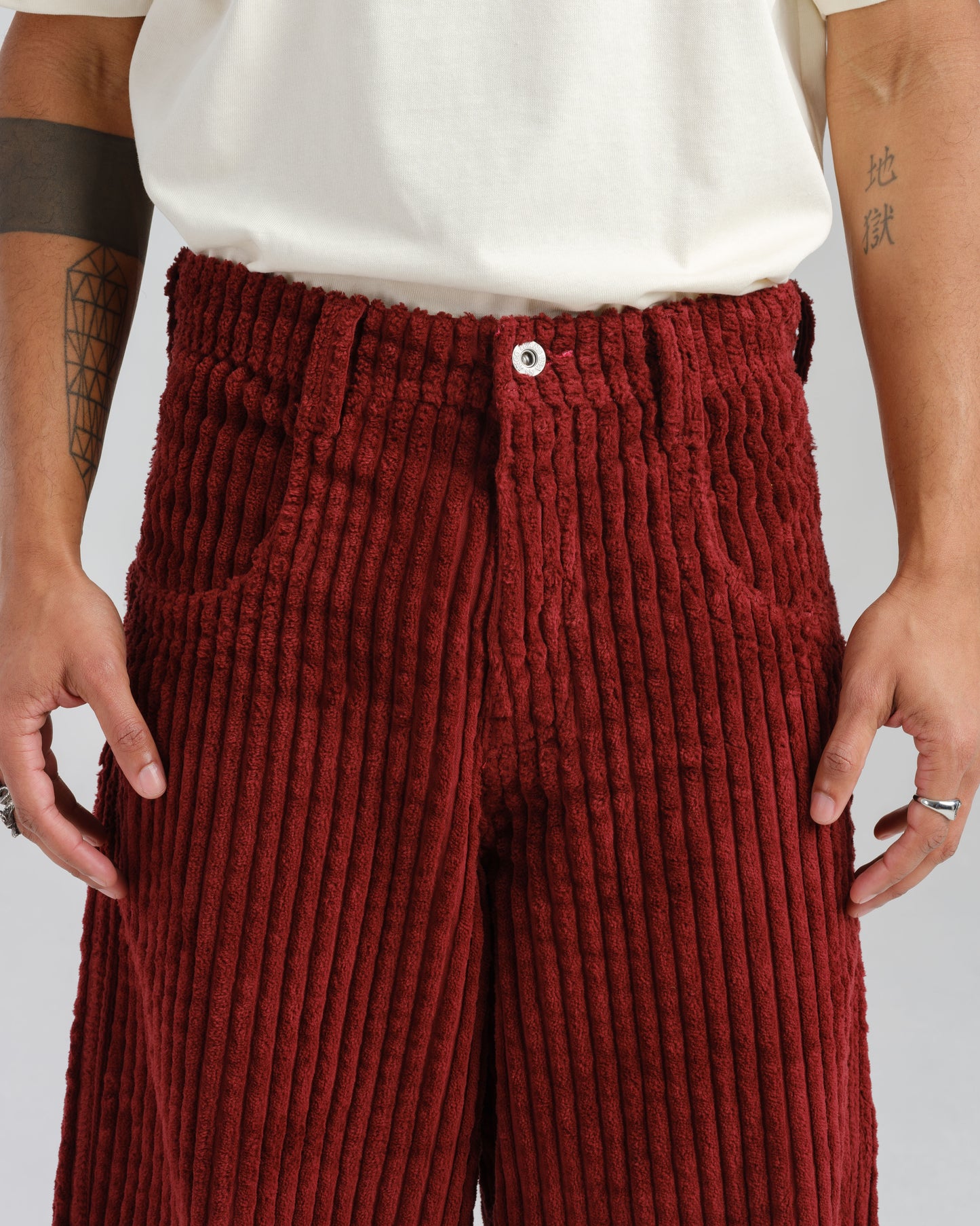 Rollin. 26". 2 Wale Corduroy. Burgundy.