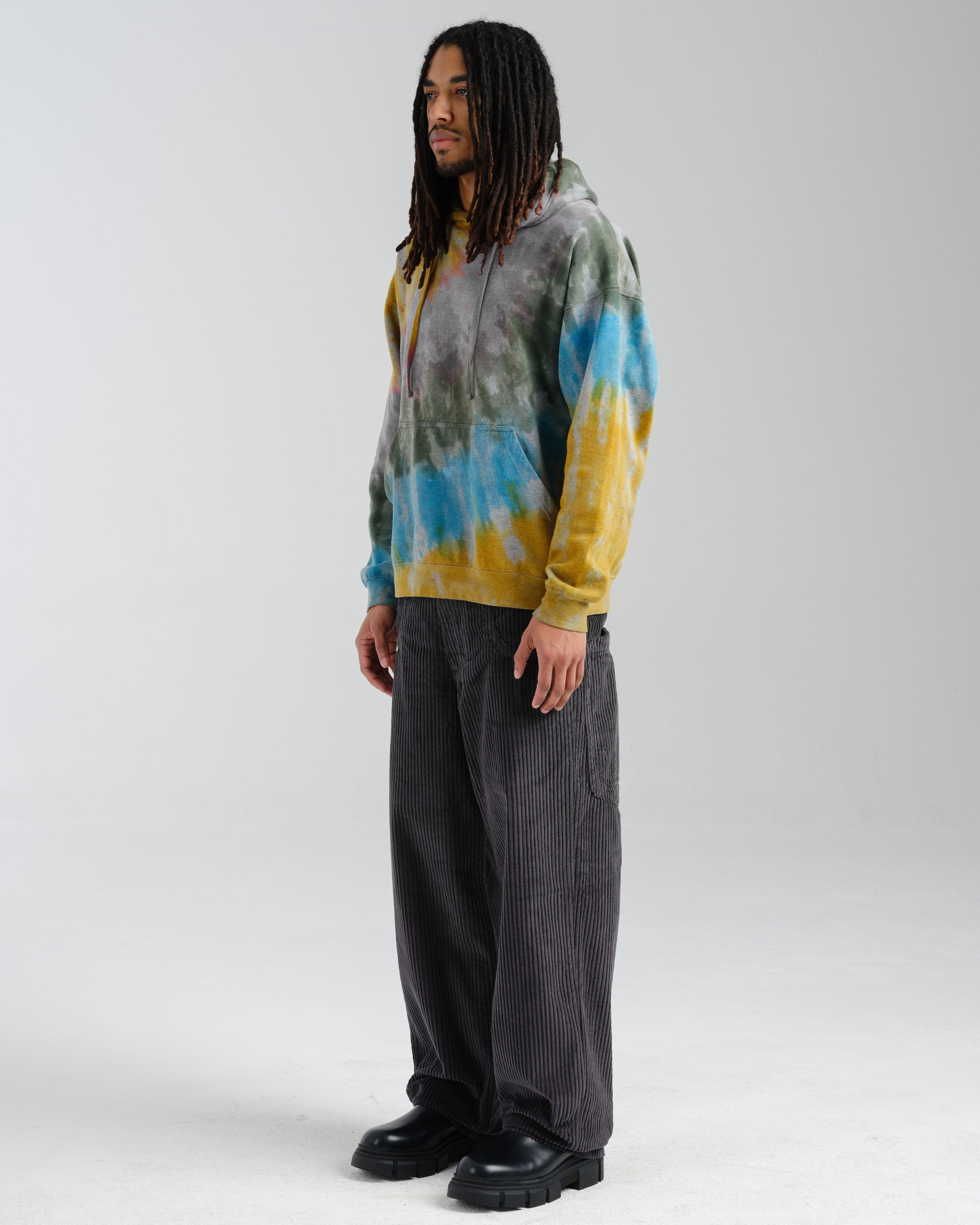 169 Low Down. 20". 4 Wale Corduroy. Magnet.